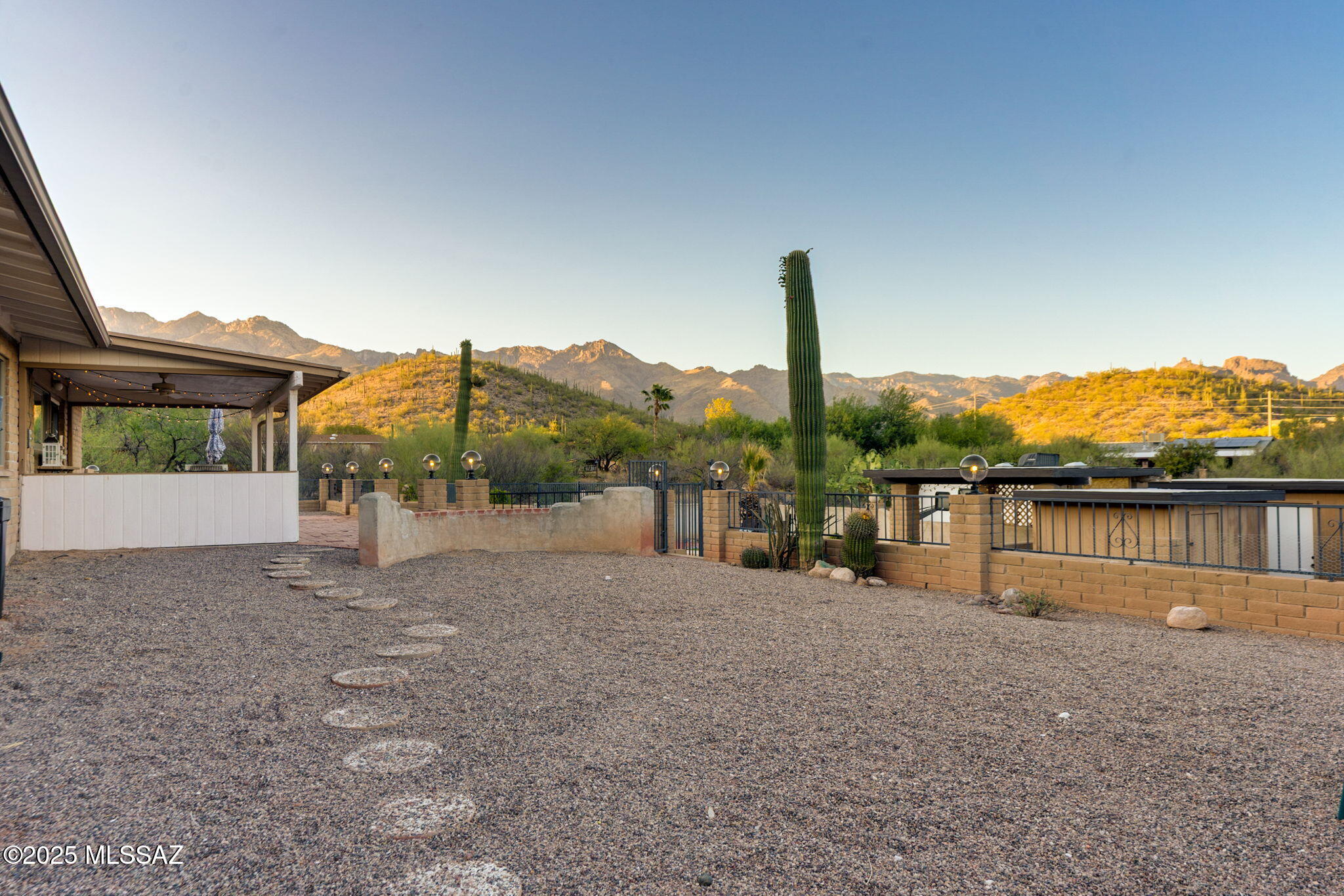 Tucson, Arizona, 85750, United States, 3 Bedrooms Bedrooms, ,2 BathroomsBathrooms,Residential,For Sale,1934360