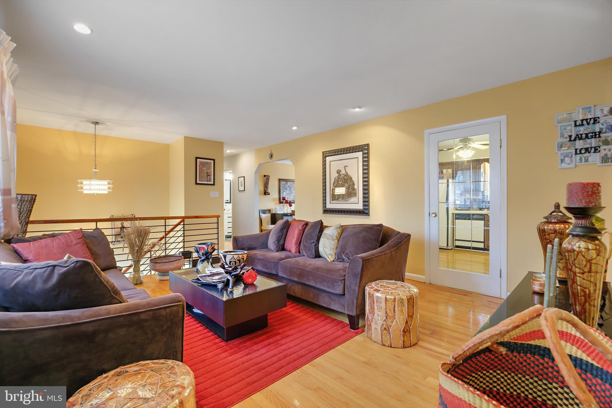 Clinton, Maryland, 20735, United States, 4 Bedrooms Bedrooms, ,3 BathroomsBathrooms,Residential,For Sale,2005934