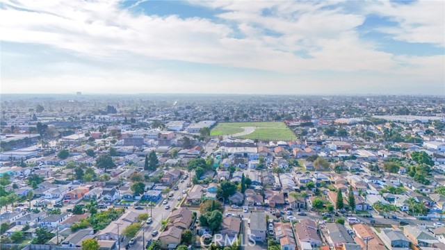 Los Angeles, California, 90002, United States, 3 Bedrooms Bedrooms, ,2 BathroomsBathrooms,Residential,For Sale,1986047