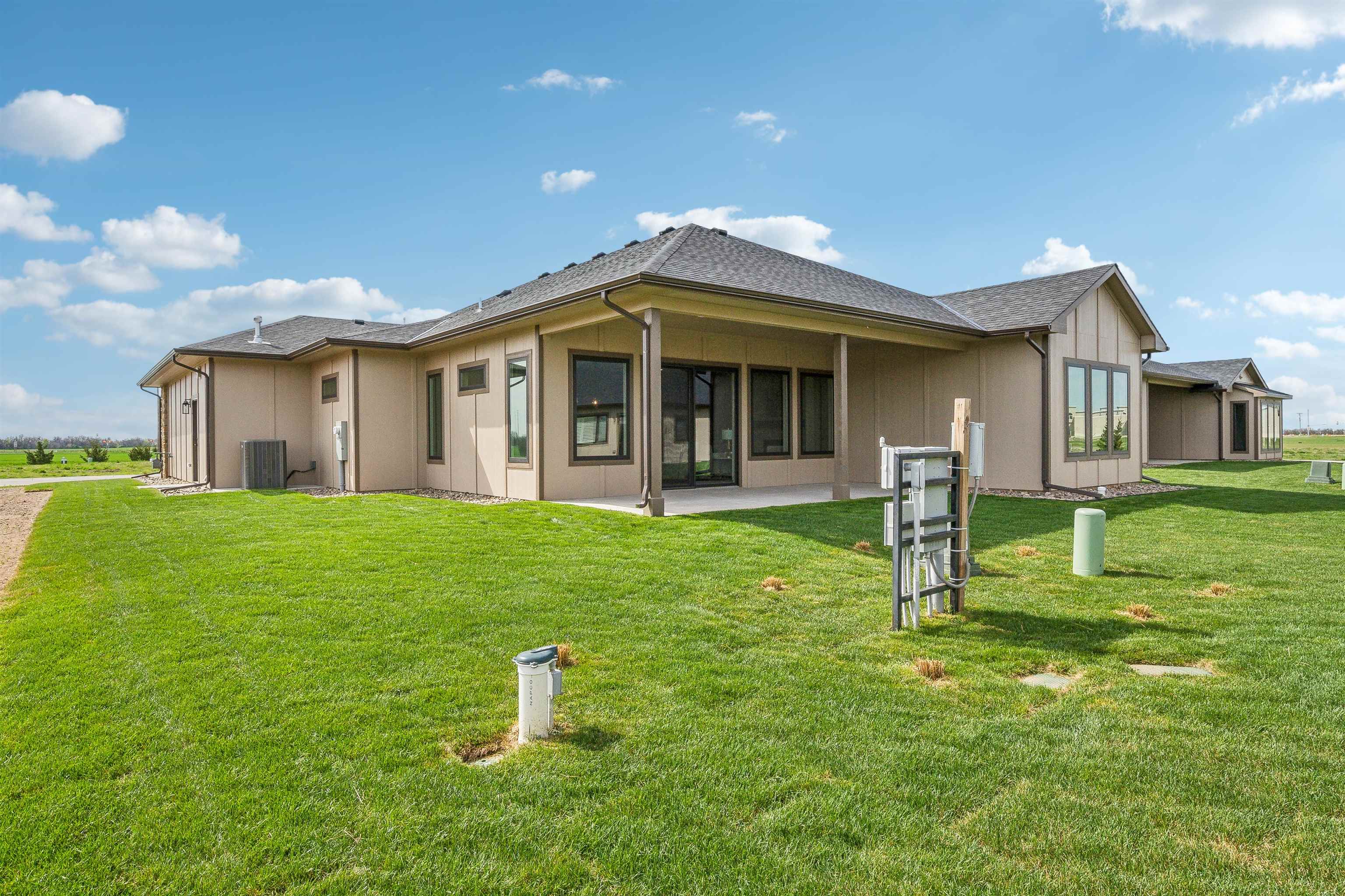 Goddard, Kansas, 67052, United States, 3 Bedrooms Bedrooms, ,3 BathroomsBathrooms,Residential,For Sale,1786497