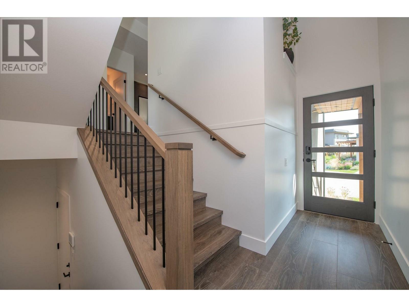 VERNON, British Columbia, V1H 0A5, CA, 4 Bedrooms Bedrooms, ,3 BathroomsBathrooms,Residential,For Sale,1839101