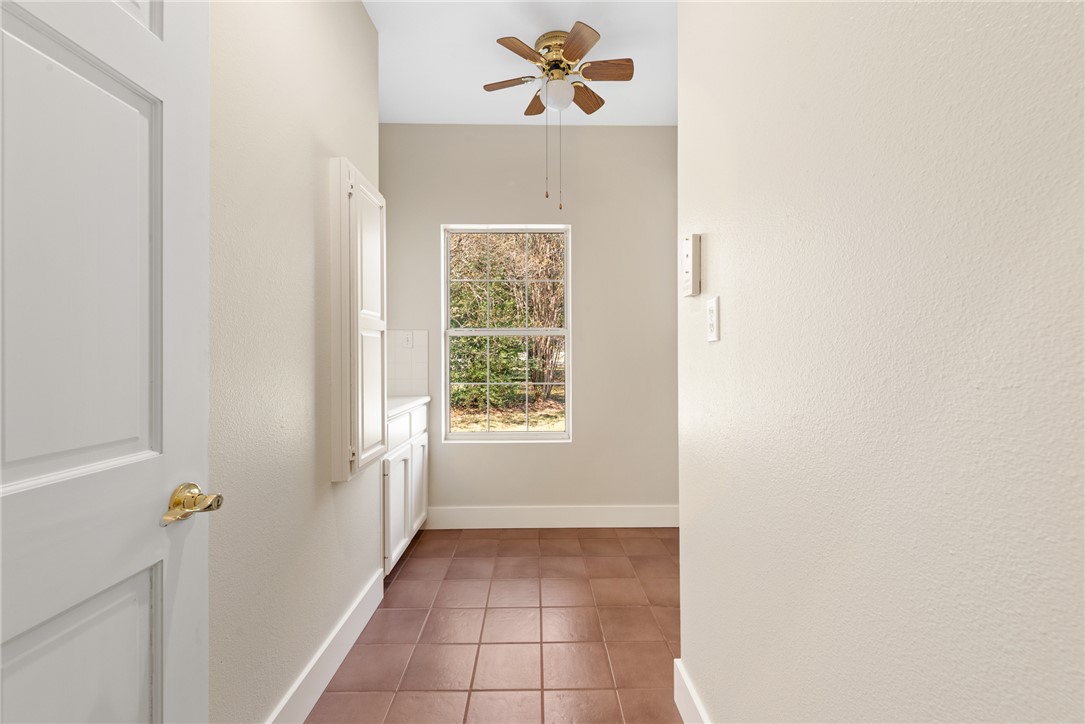 Franklin, Texas, 77856, United States, 4 Bedrooms Bedrooms, ,3 BathroomsBathrooms,Residential,For Sale,2005456