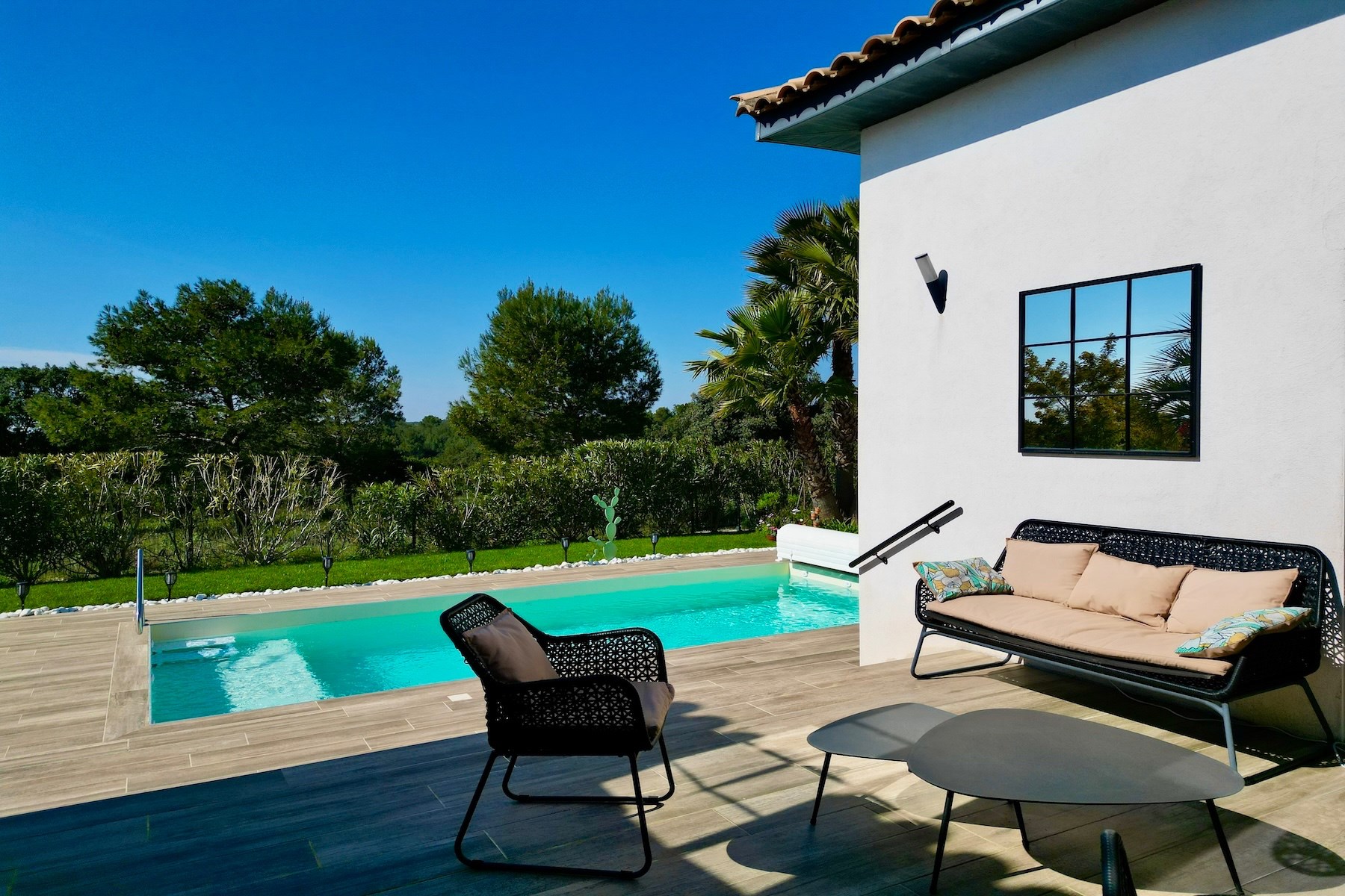 Nimes Contemporary Single-Storey Villa with Panoramic Garrigue Views - 物件實景