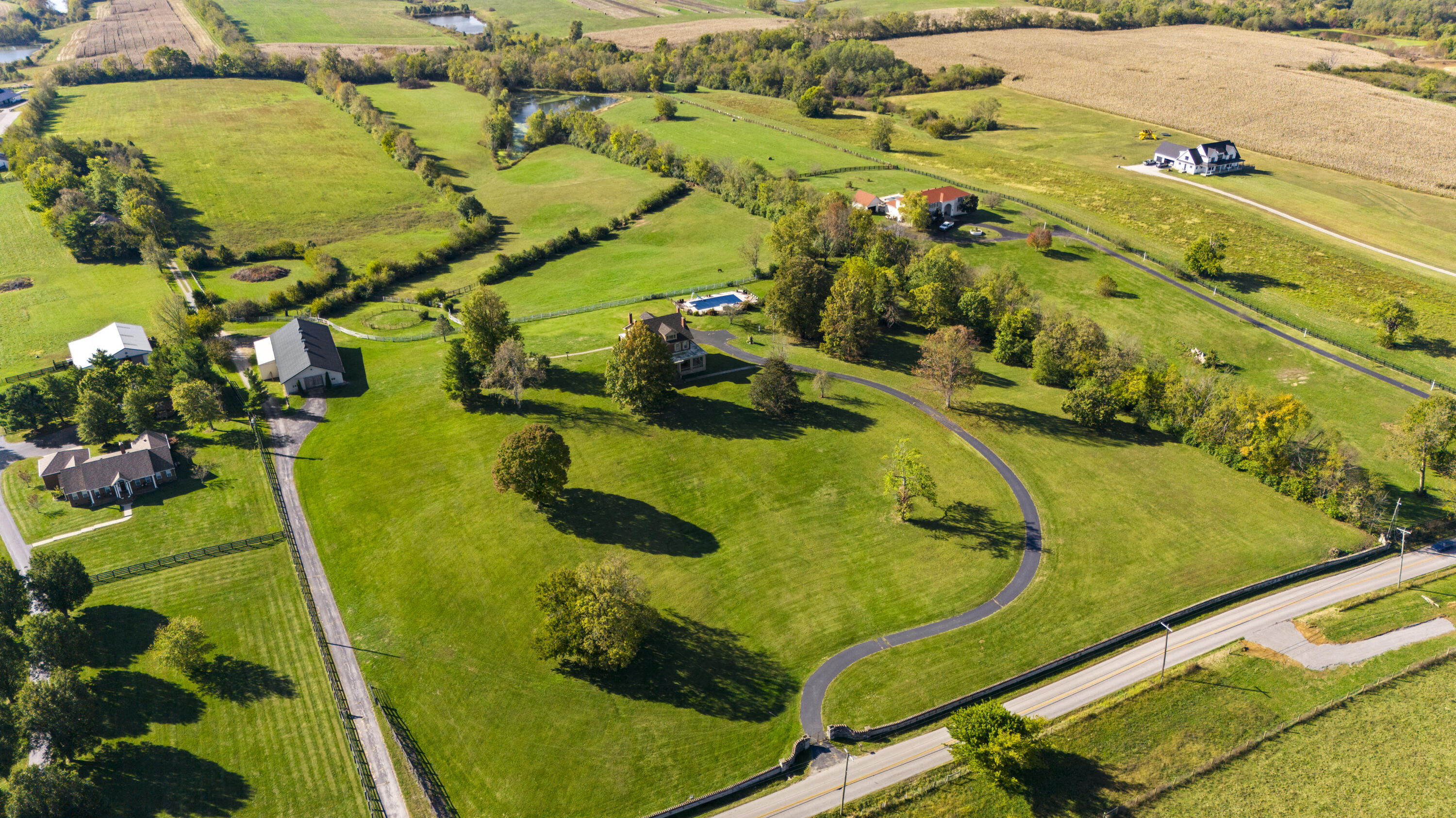 Winchester, Kentucky, 40391, United States, 3 Bedrooms Bedrooms, ,3 BathroomsBathrooms,Residential,For Sale,1992796