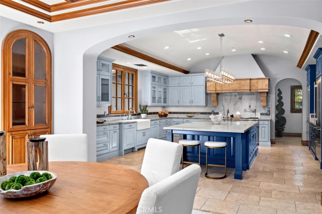 Irvine, California, 92603, United States, 6 Bedrooms Bedrooms, ,8 BathroomsBathrooms,Residential,For Sale,1840658
