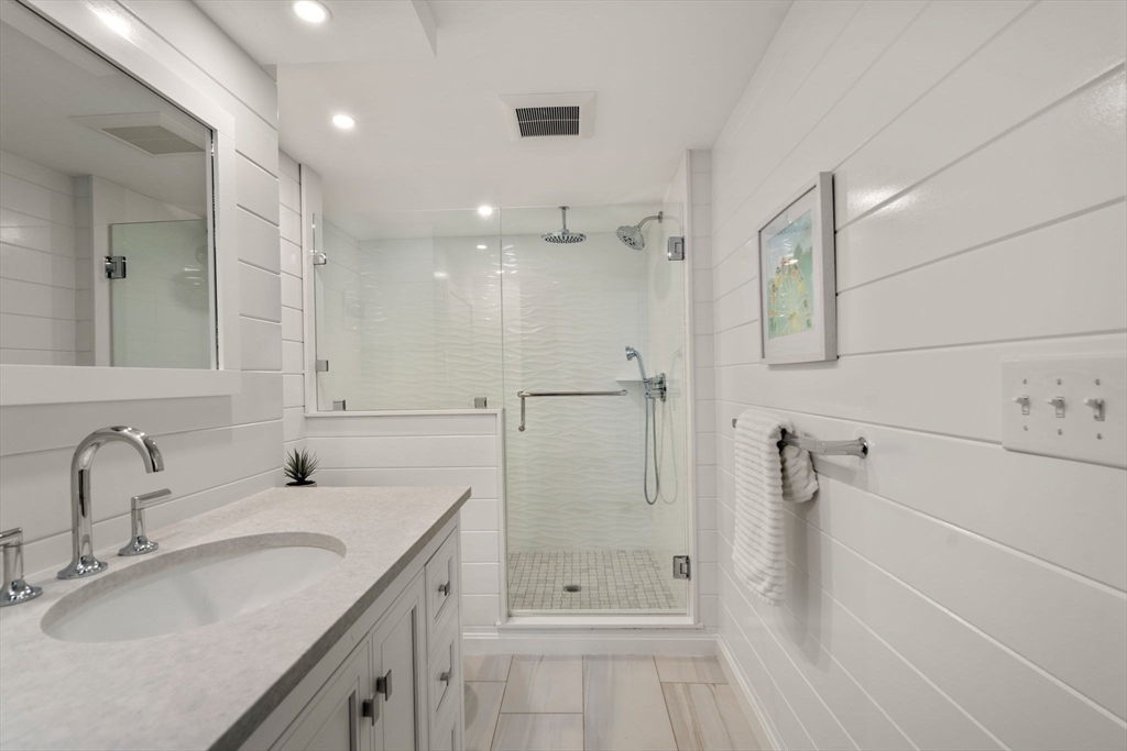 Yarmouth, Massachusetts, 02673, United States, 10 Bedrooms Bedrooms, ,10 BathroomsBathrooms,Residential,For Sale,1876062