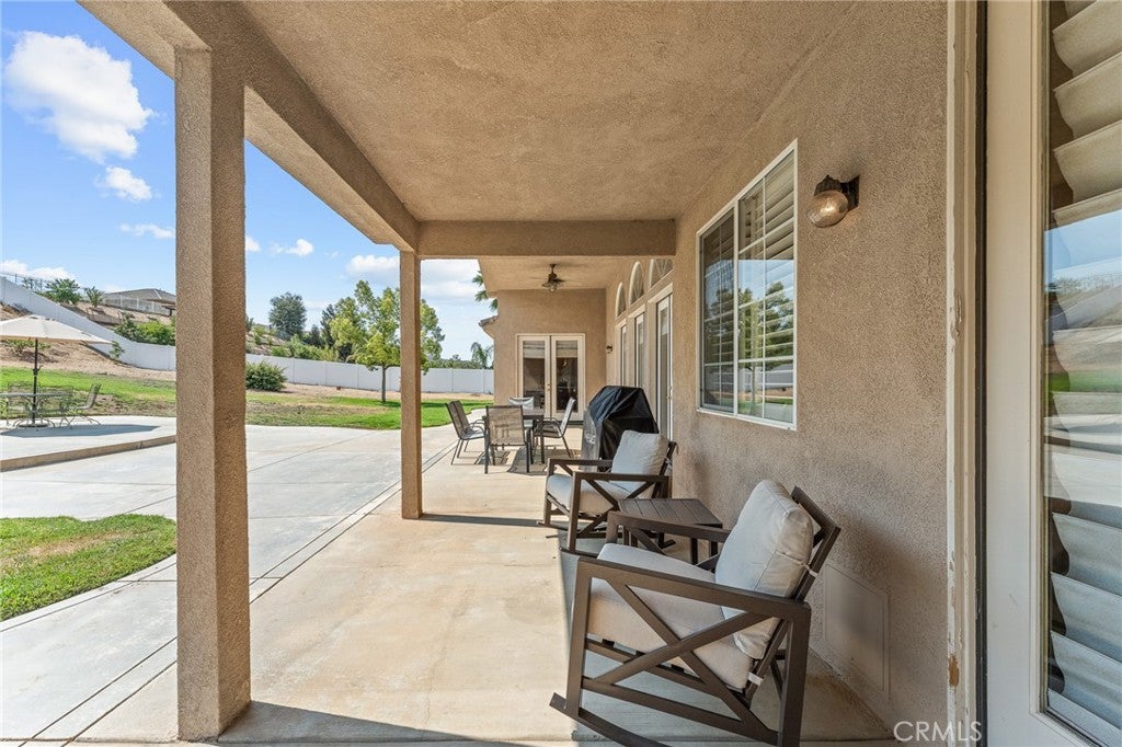 Yucaipa, California, 92399, United States, 4 Bedrooms Bedrooms, ,3 BathroomsBathrooms,Residential,For Sale,1895325