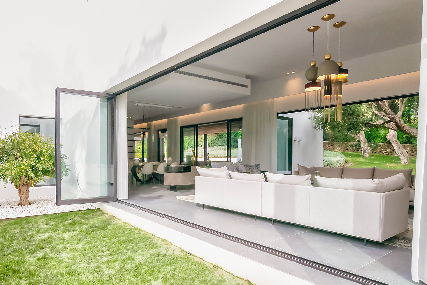  Luxurious Charles Kent-Designed Villa at Valderrama Golf Course, Sotogrande - 物件實景