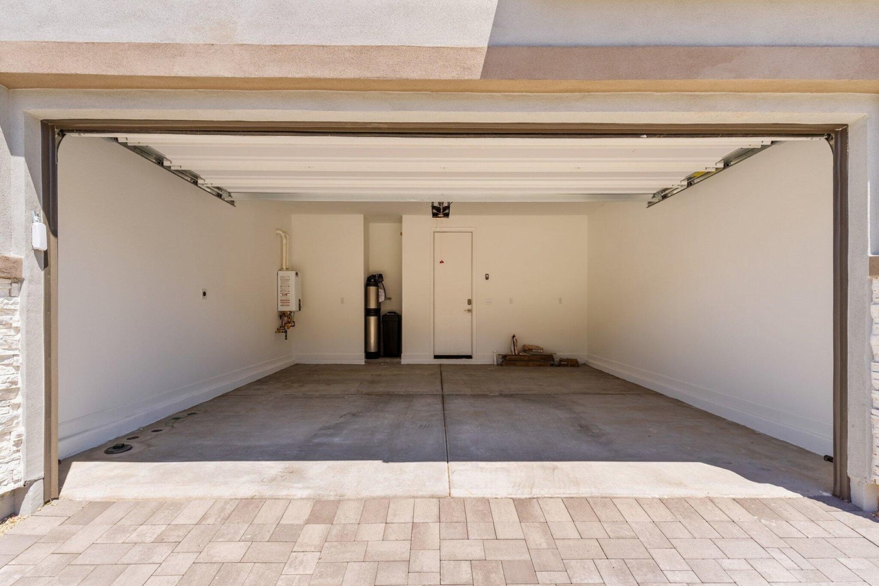  5844 E Covey Lane  Phoenix, AZ - 物件實景