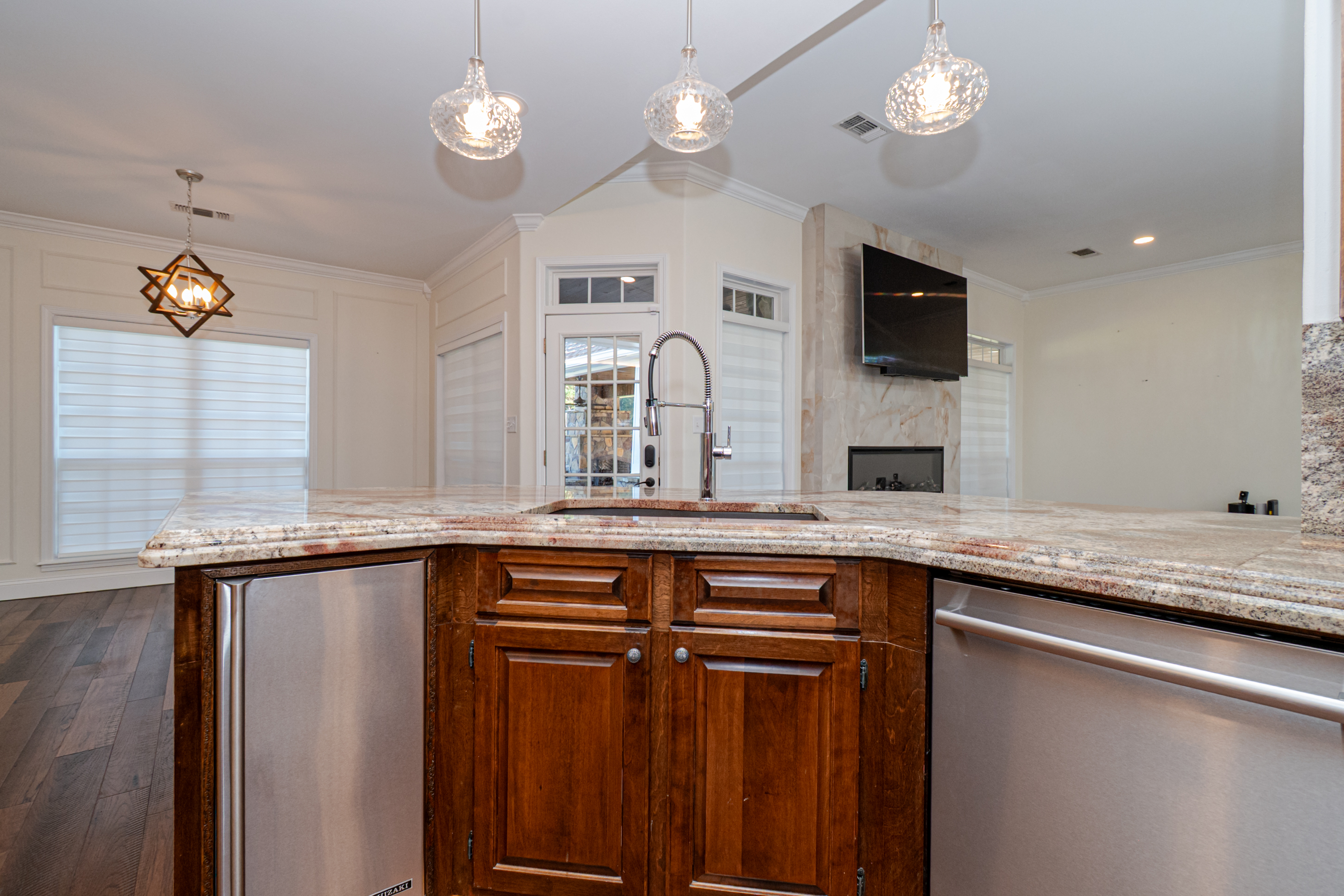 El Dorado, Arkansas, 71730, United States, 3 Bedrooms Bedrooms, ,3 BathroomsBathrooms,Residential,For Sale,1982528