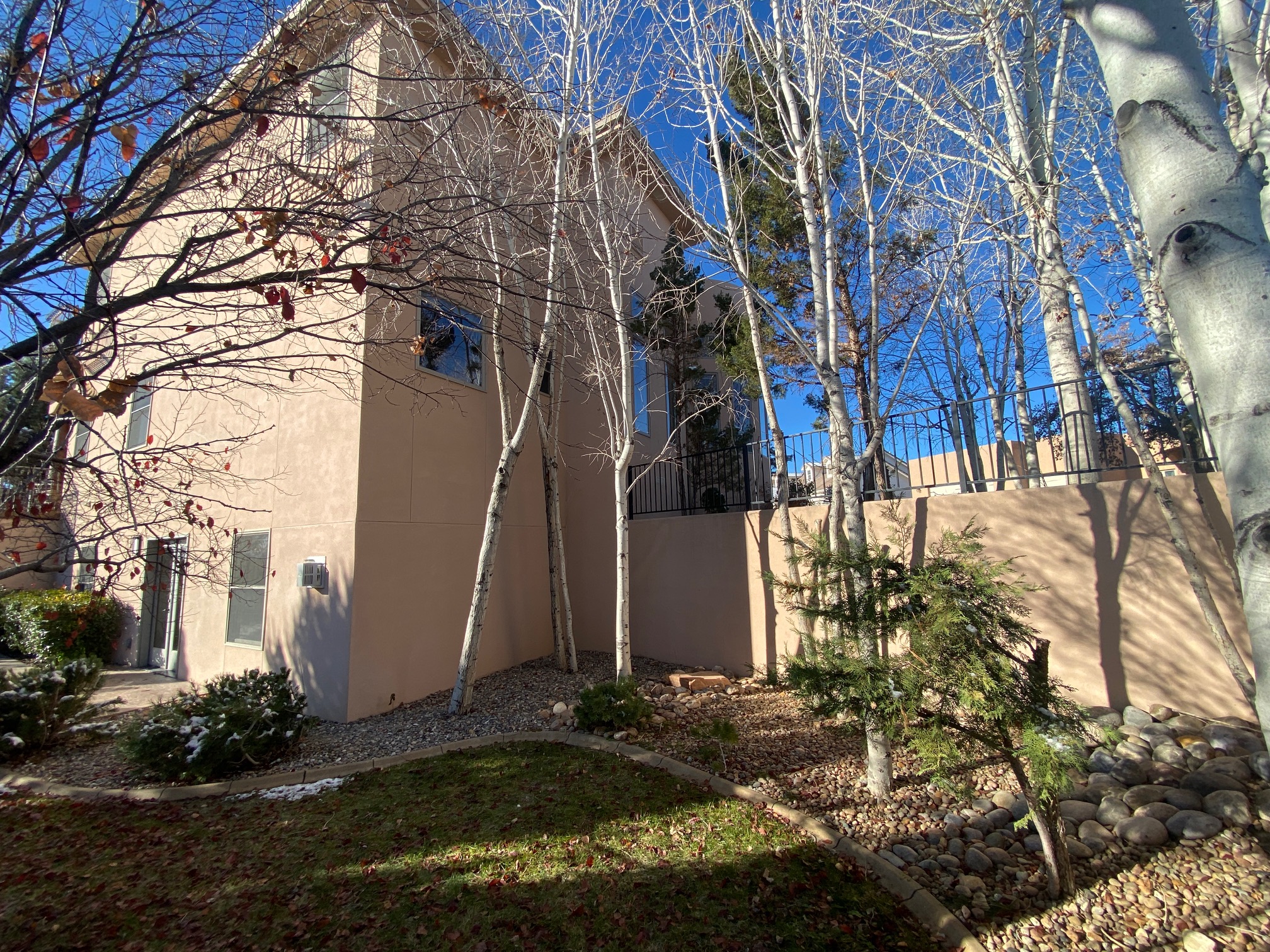 Farmington, New Mexico, 87402, United States, 4 Bedrooms Bedrooms, ,4 BathroomsBathrooms,Residential,For Sale,2005186