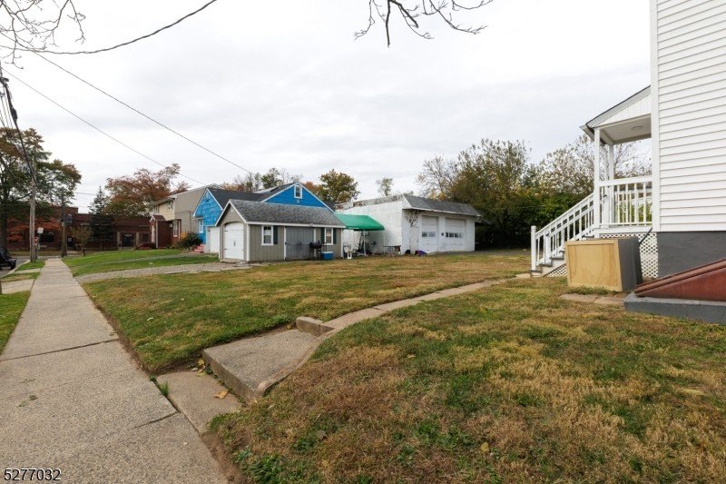 North Plainfield Boro, New Jersey, 07060-4003, United States, 4 Bedrooms Bedrooms, ,2 BathroomsBathrooms,Residential,For Sale,1982081