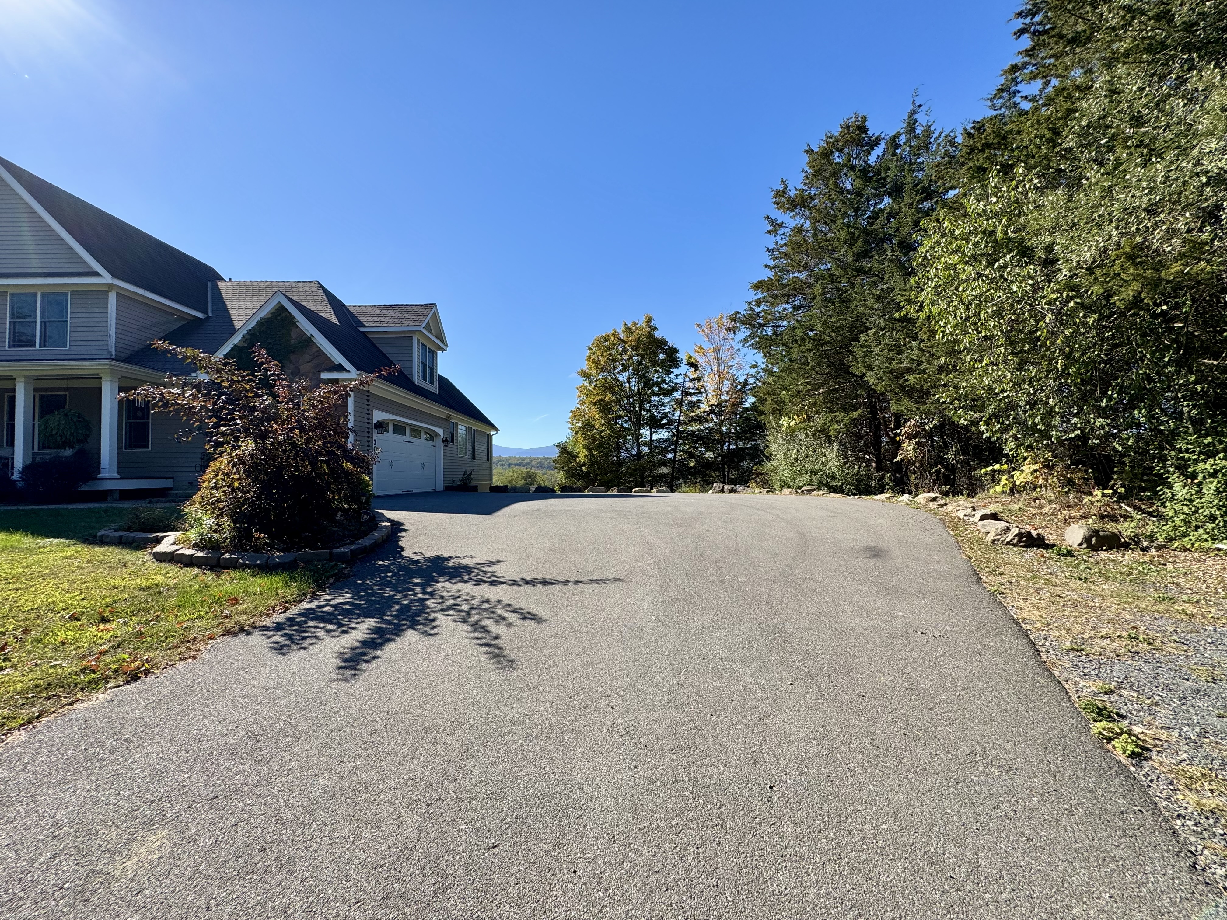 Catskill, New York, 12414, United States, 4 Bedrooms Bedrooms, ,3 BathroomsBathrooms,Residential,For Sale,1977487