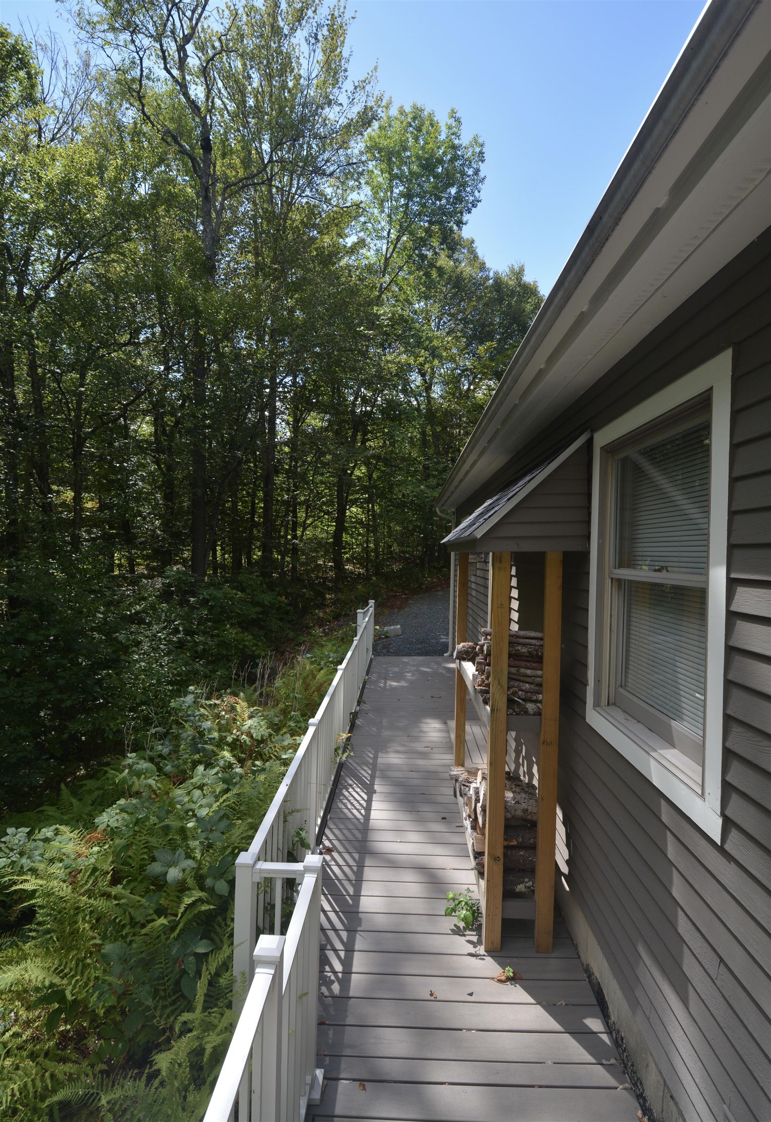 Grantham, New Hampshire, 03753, United States, 3 Bedrooms Bedrooms, ,3 BathroomsBathrooms,Residential,For Sale,1932050