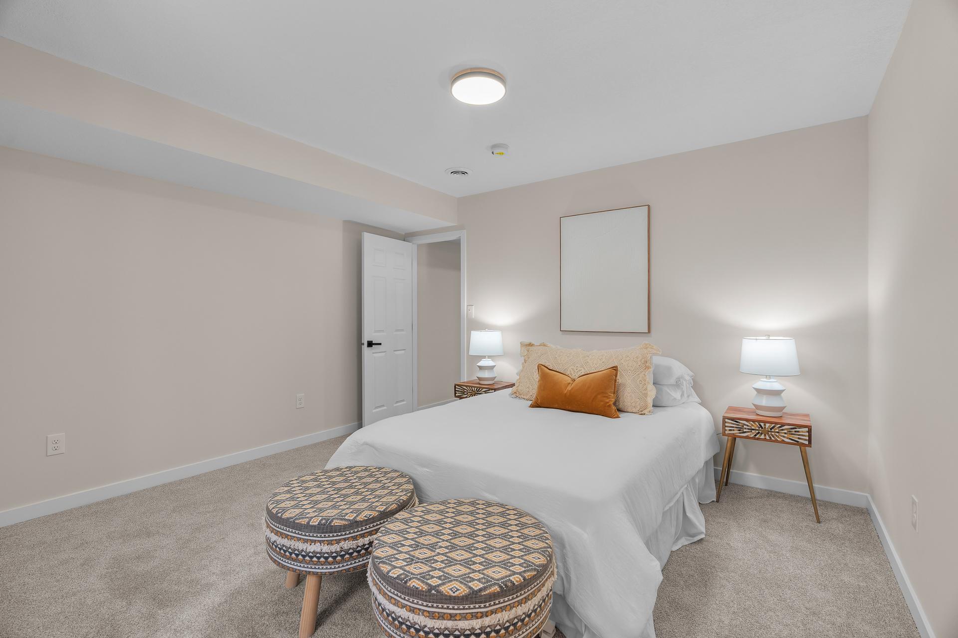 Eden Prairie, Minnesota, 55347, United States, 4 Bedrooms Bedrooms, ,4 BathroomsBathrooms,Residential,For Sale,1993292