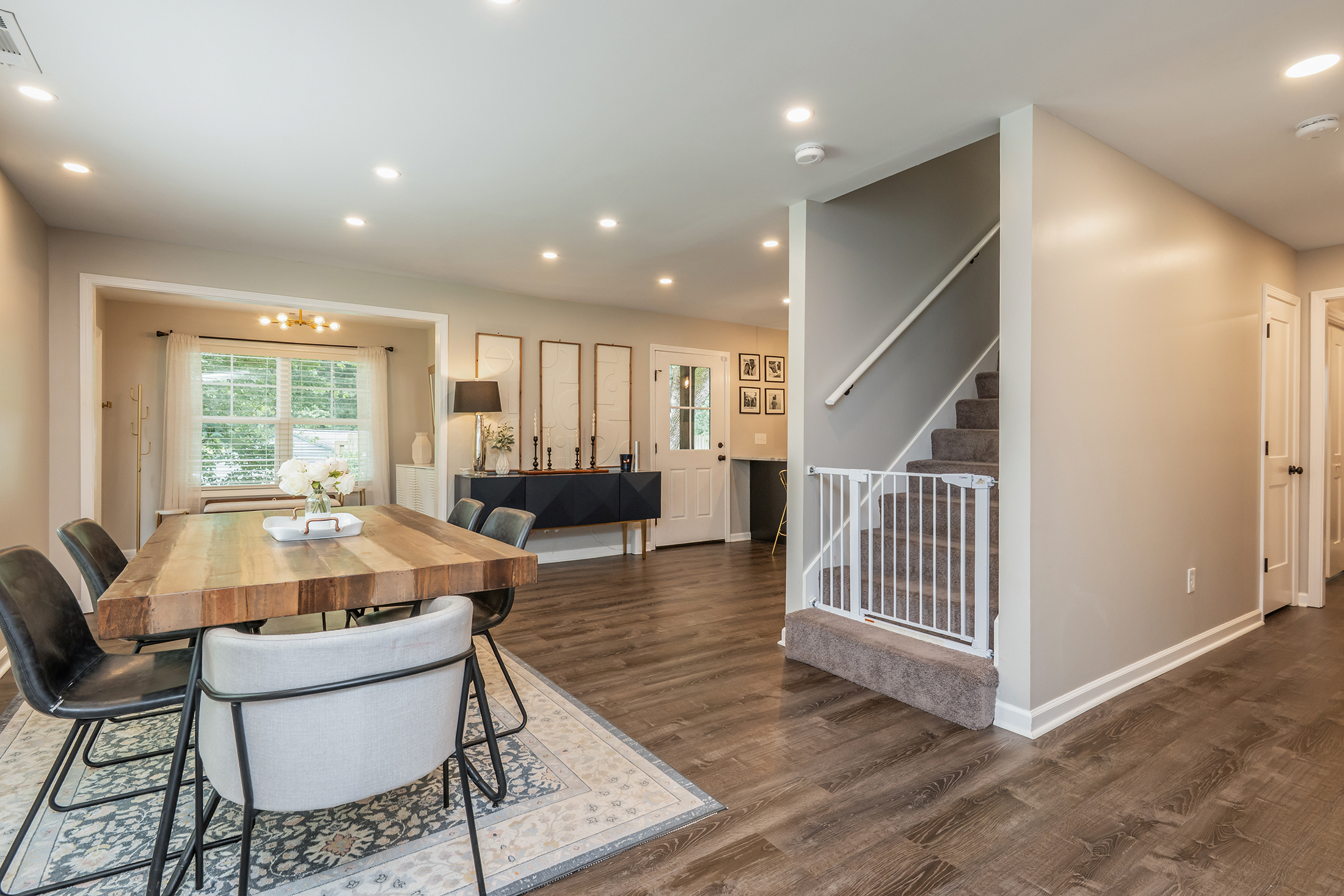  Beautifully Designed Cape Cod-Inspired Home - 物件實景
