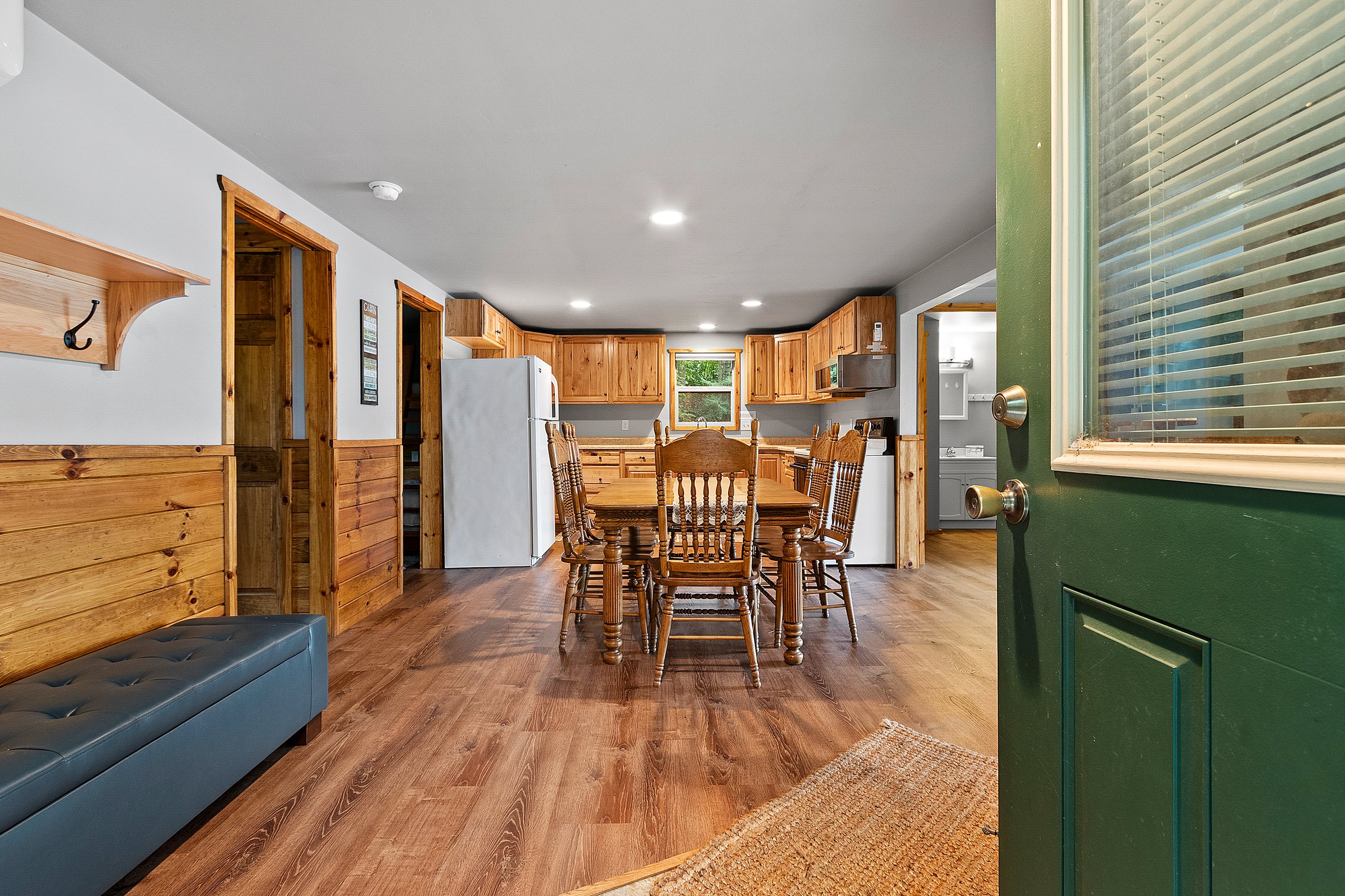 Lakewood, Wisconsin, 54138, United States, 3 Bedrooms Bedrooms, ,1 BathroomBathrooms,Residential,For Sale,1948310