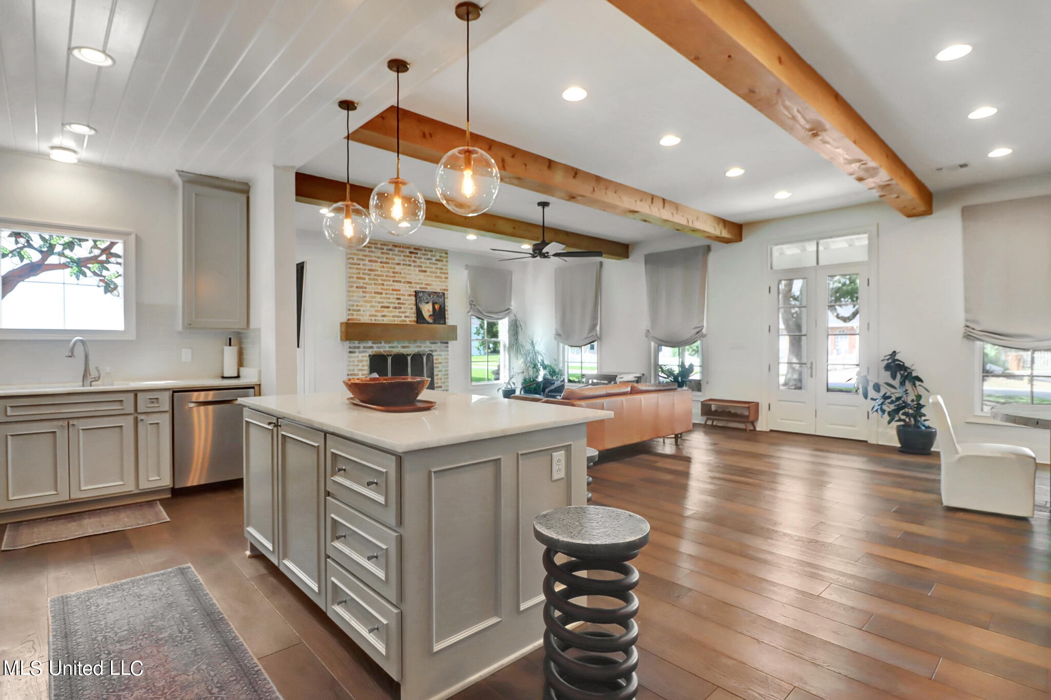 Long Beach, Mississippi, 39560, United States, 3 Bedrooms Bedrooms, ,2 BathroomsBathrooms,Residential,For Sale,1944883