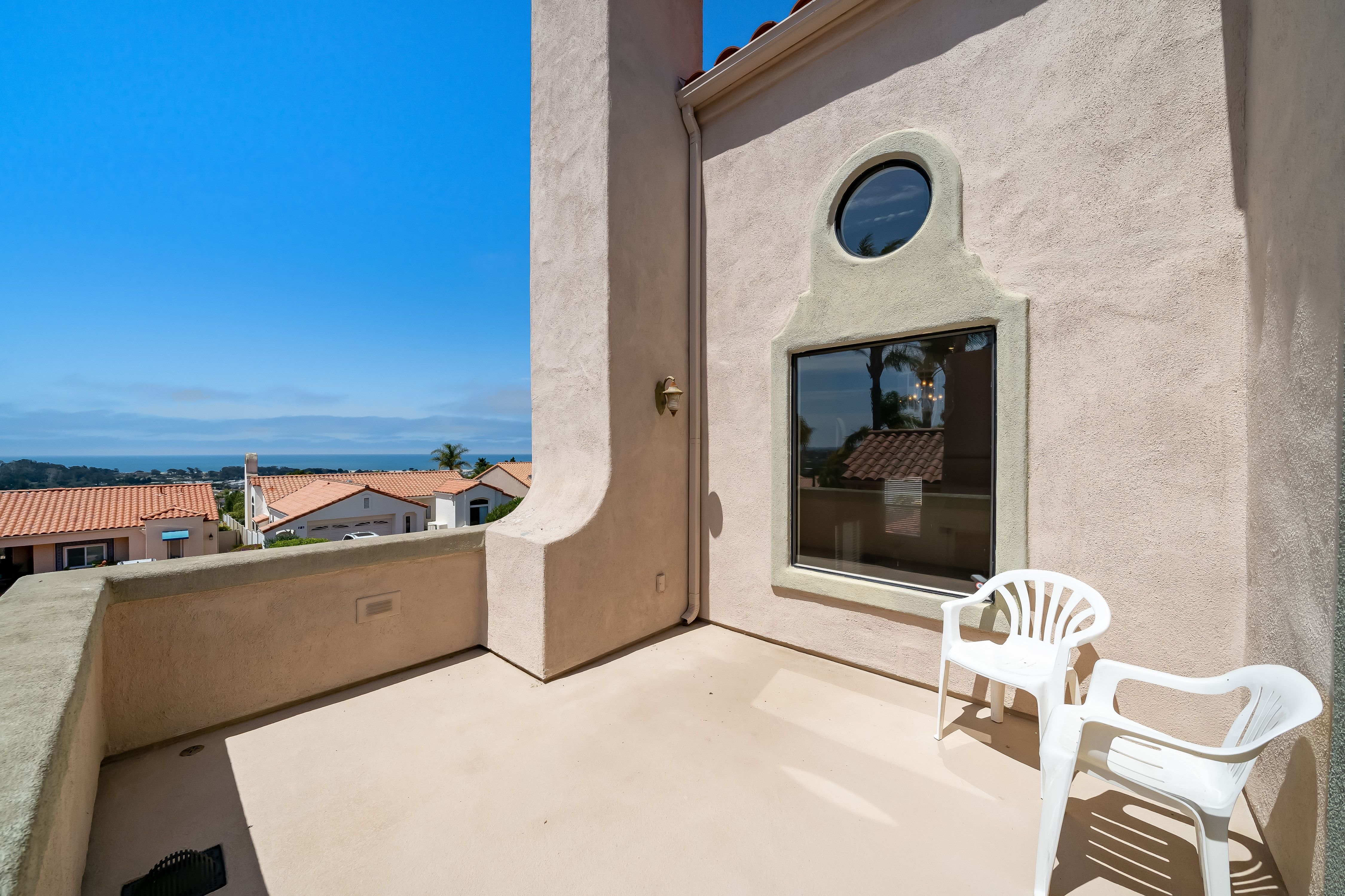  A Mediterranean-Inspired Haven Above the Pacific - 物件實景