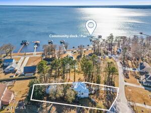 Lake Waccamaw, North Carolina, 28450, United States, 3 Bedrooms Bedrooms, ,3 BathroomsBathrooms,Residential,For Sale,1939053