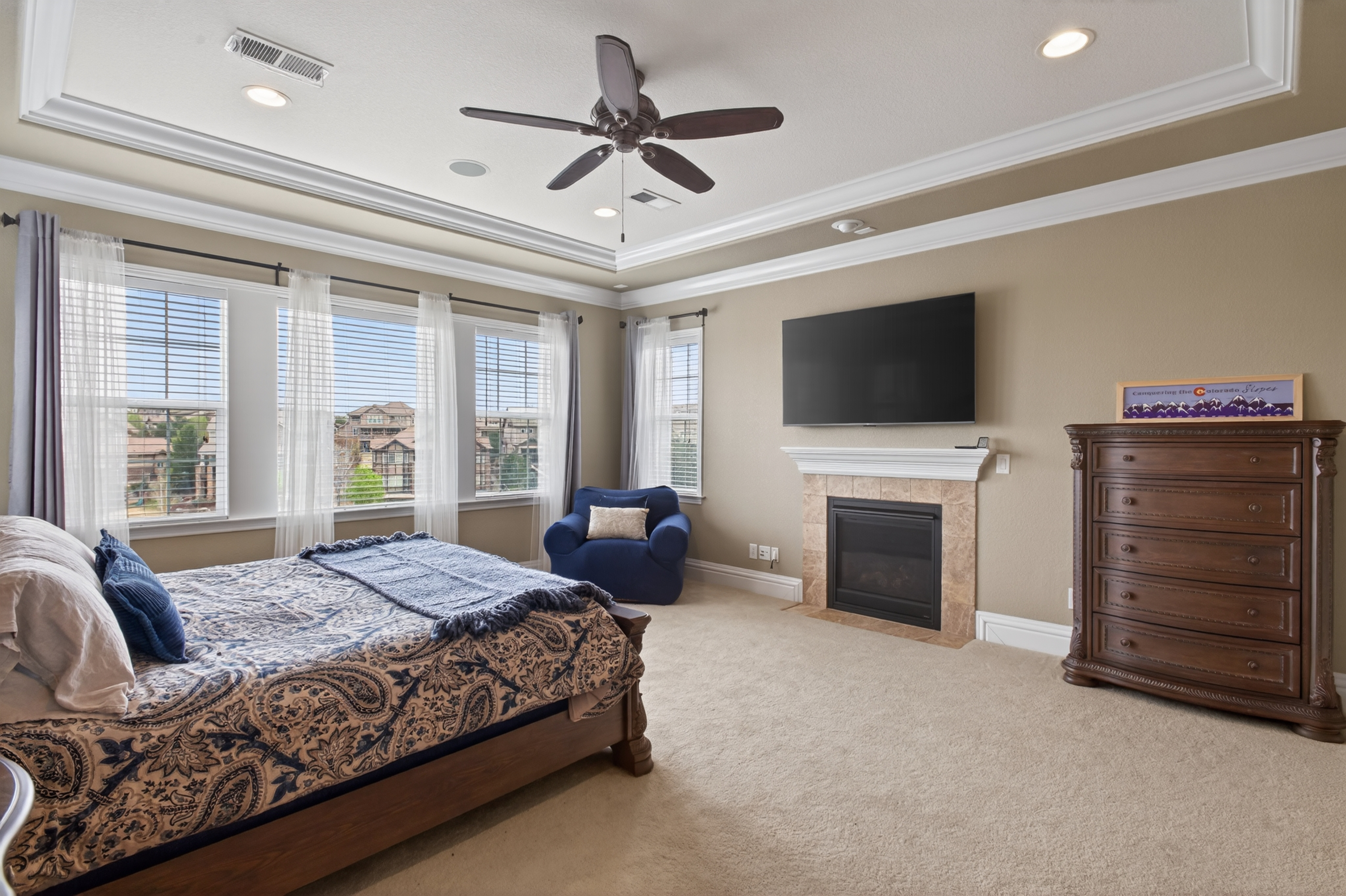  Backcountry Living: Open Space Views, Wet Bar Theater & Luxury Primary Suite - 物件實景