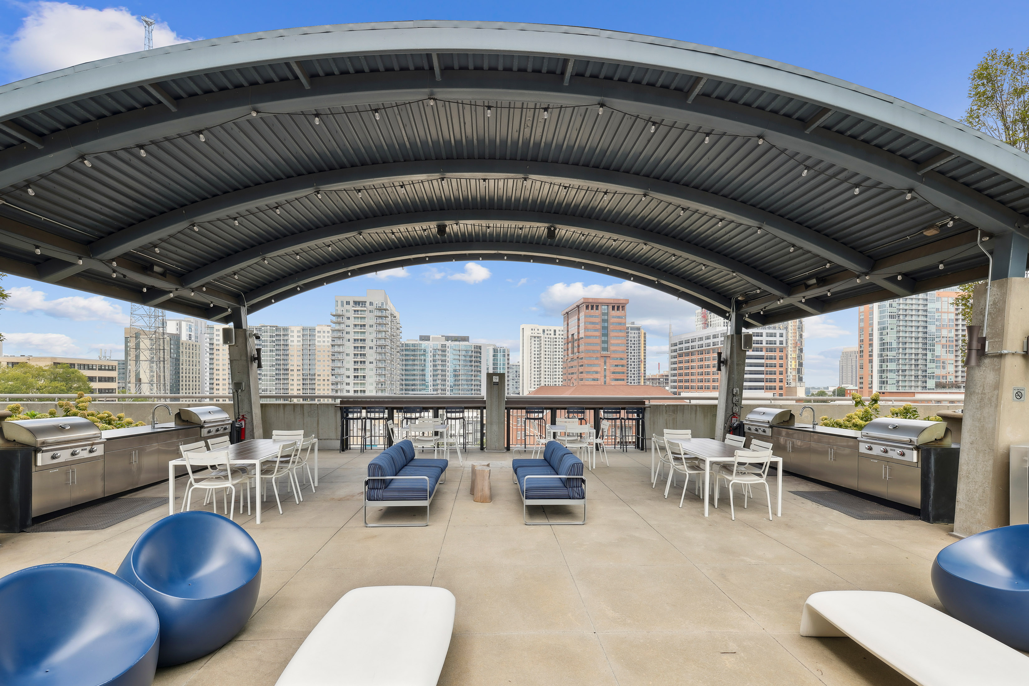  Updated Midtown Condo with Floor-To-Ceiling Windows - 物件實景