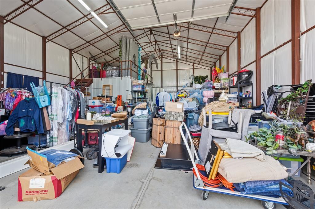 Mustang, Oklahoma, 73064, United States, 4 Bedrooms Bedrooms, ,4 BathroomsBathrooms,Residential,For Sale,1966333