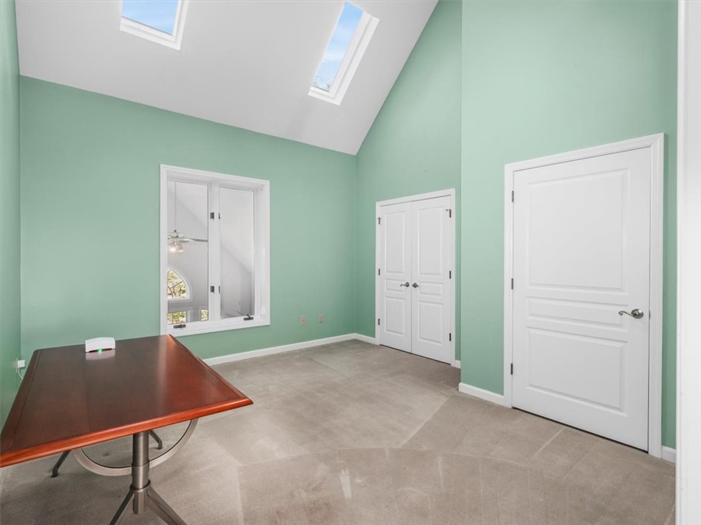 Marshall, Pennsylvania, 15090, United States, 4 Bedrooms Bedrooms, ,5 BathroomsBathrooms,Residential,For Sale,1989478