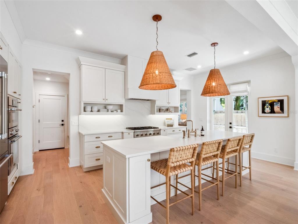 Winter Park, Florida, 32789, United States, 3 Bedrooms Bedrooms, ,5 BathroomsBathrooms,Residential,For Sale,1993312