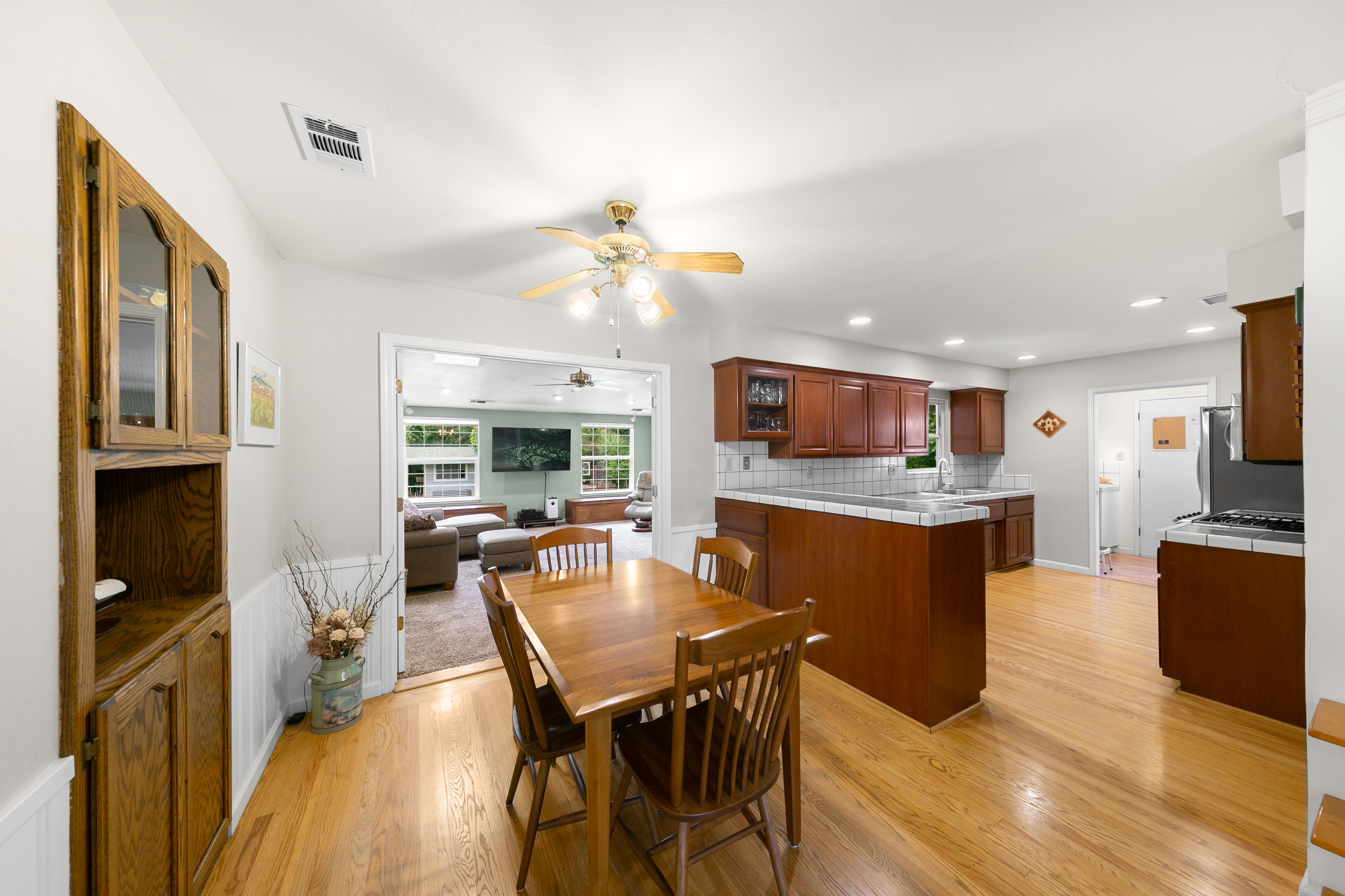  4013 Esperanza Drive, Sacramento, CA 95864 - 物件實景