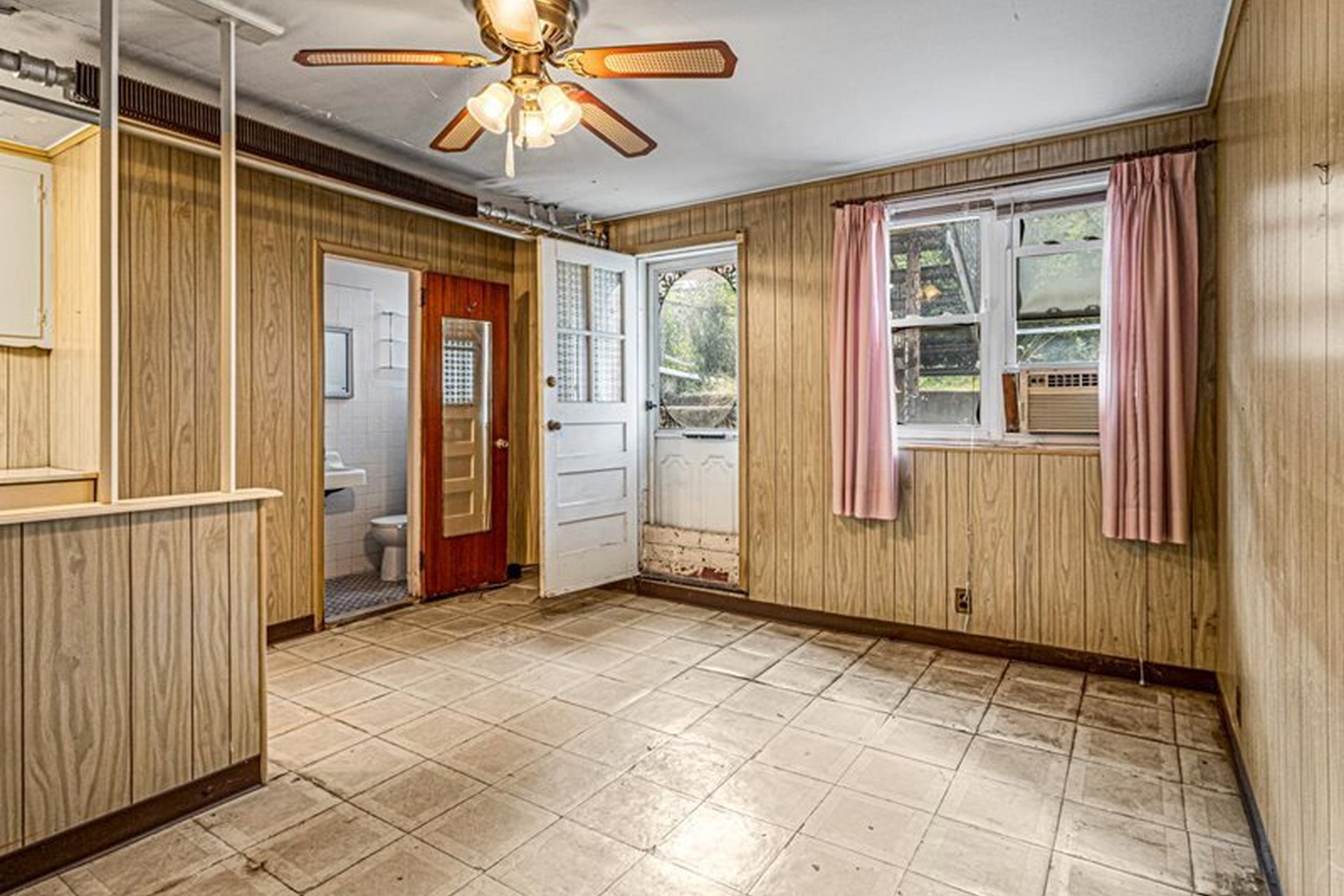  1016 71st Street, Brooklyn, NY, 11228 - 物件實景