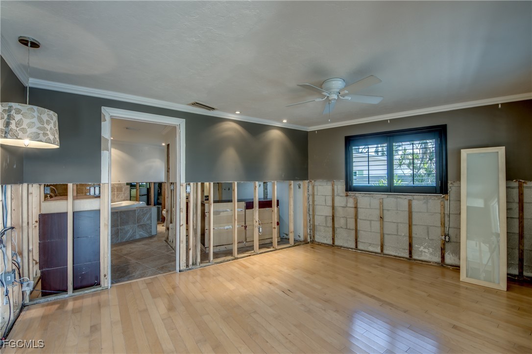 Matlacha, Florida, 33993, United States, 3 Bedrooms Bedrooms, ,2 BathroomsBathrooms,Residential,For Sale,2013578