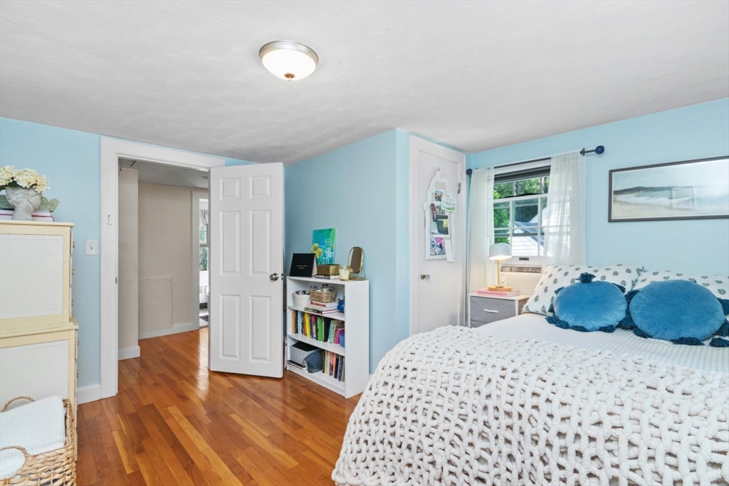 Westwood, Massachusetts, 02090, United States, 3 Bedrooms Bedrooms, ,2 BathroomsBathrooms,Residential,For Sale,1902303
