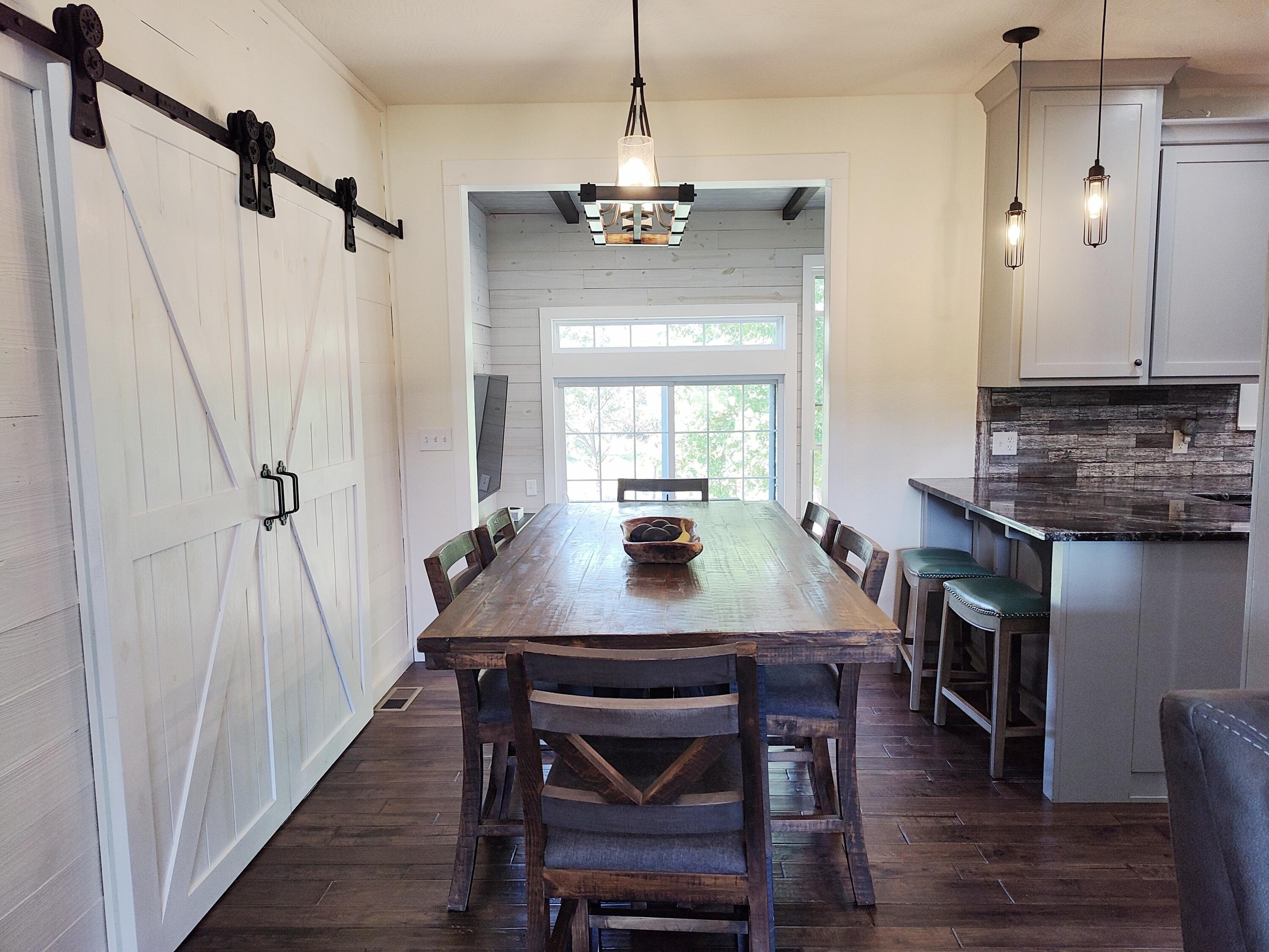 Buffalo, Missouri, 65622, United States, 3 Bedrooms Bedrooms, ,2 BathroomsBathrooms,Residential,For Sale,1974176