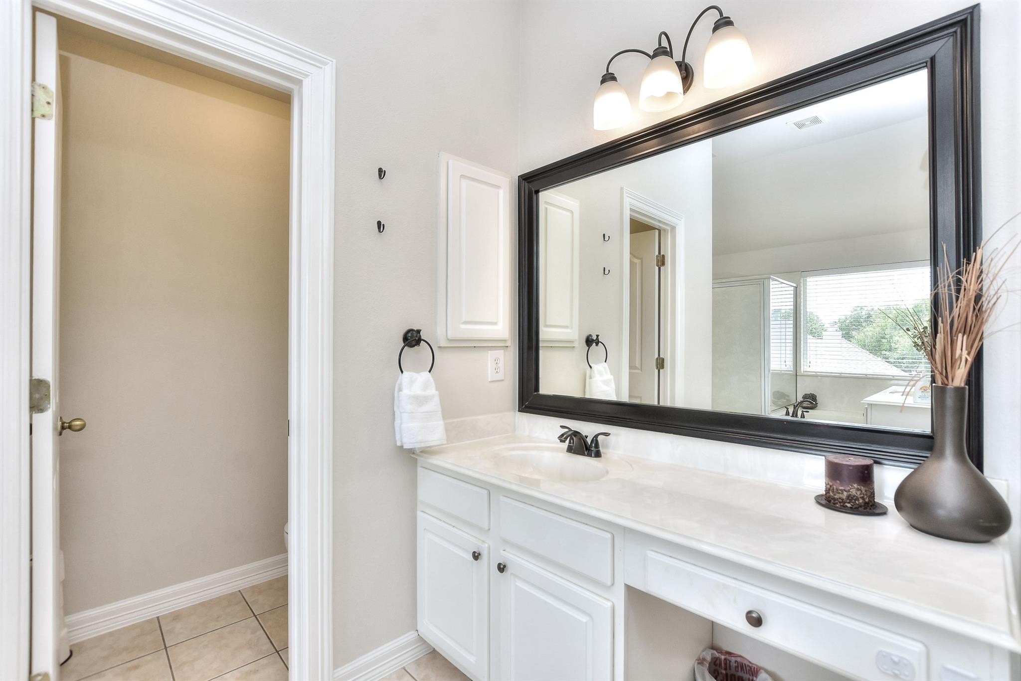 Georgetown, Texas, 78628, United States, 5 Bedrooms Bedrooms, ,4 BathroomsBathrooms,Residential,For Sale,1980780