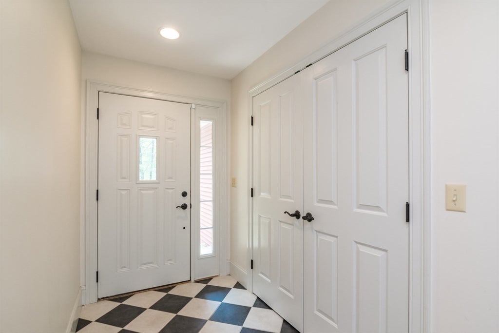 Bernardston, Massachusetts, 01337, United States, 3 Bedrooms Bedrooms, ,3 BathroomsBathrooms,Residential,For Sale,1912455