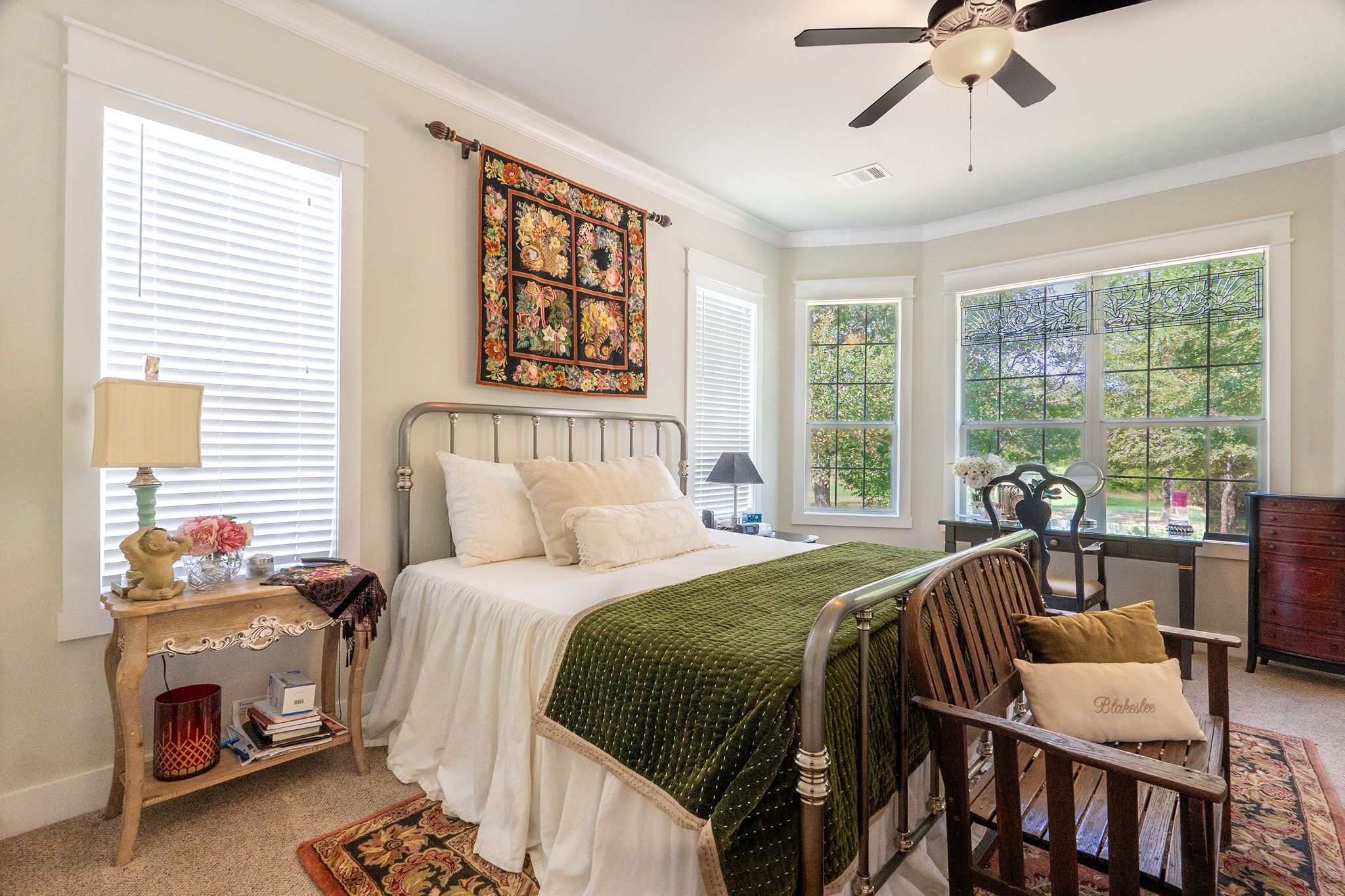 Bryan, Texas, 77808, United States, 3 Bedrooms Bedrooms, ,2 BathroomsBathrooms,Residential,For Sale,1986315