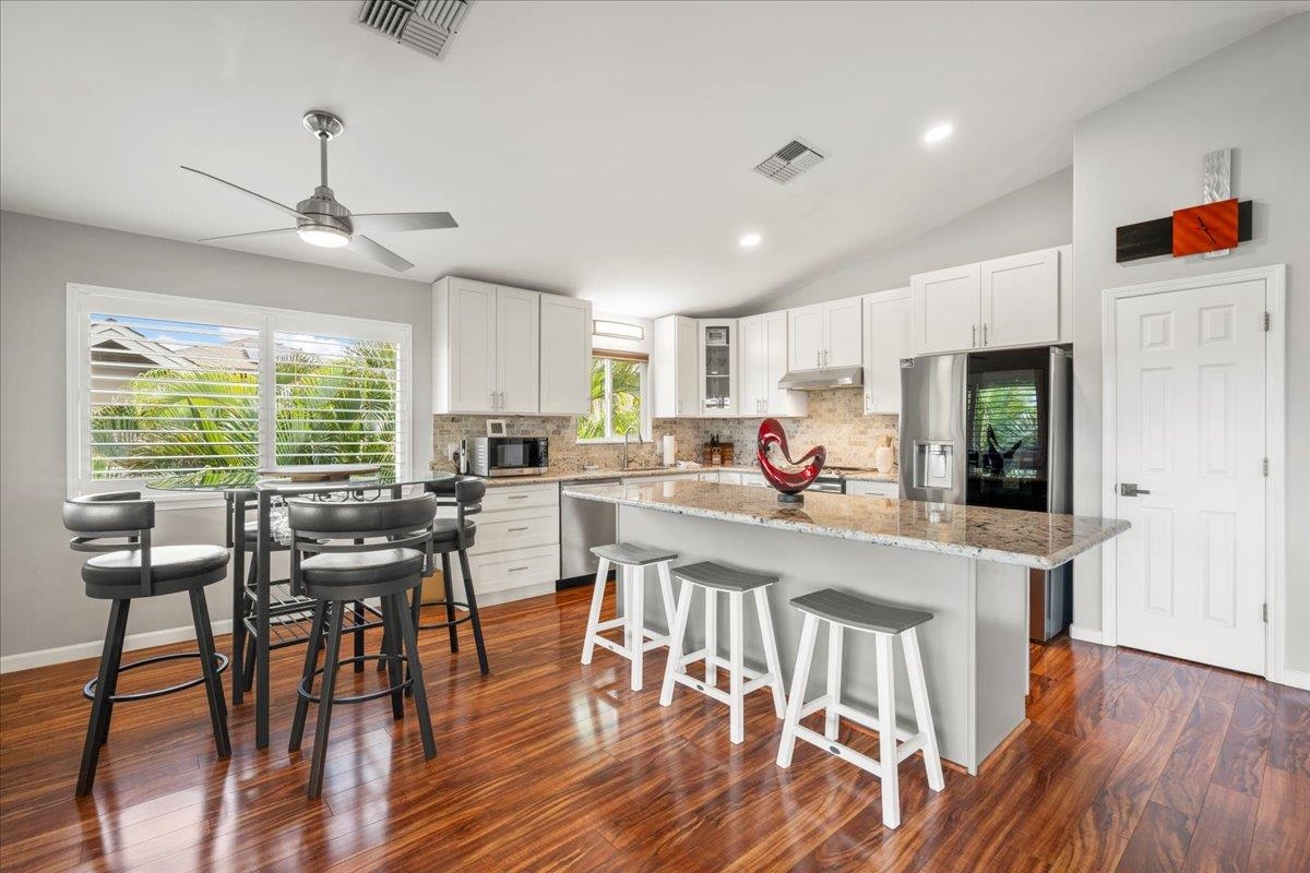 Kihei, Hawaii, 96753, United States, 4 Bedrooms Bedrooms, ,3 BathroomsBathrooms,Residential,For Sale,1989634