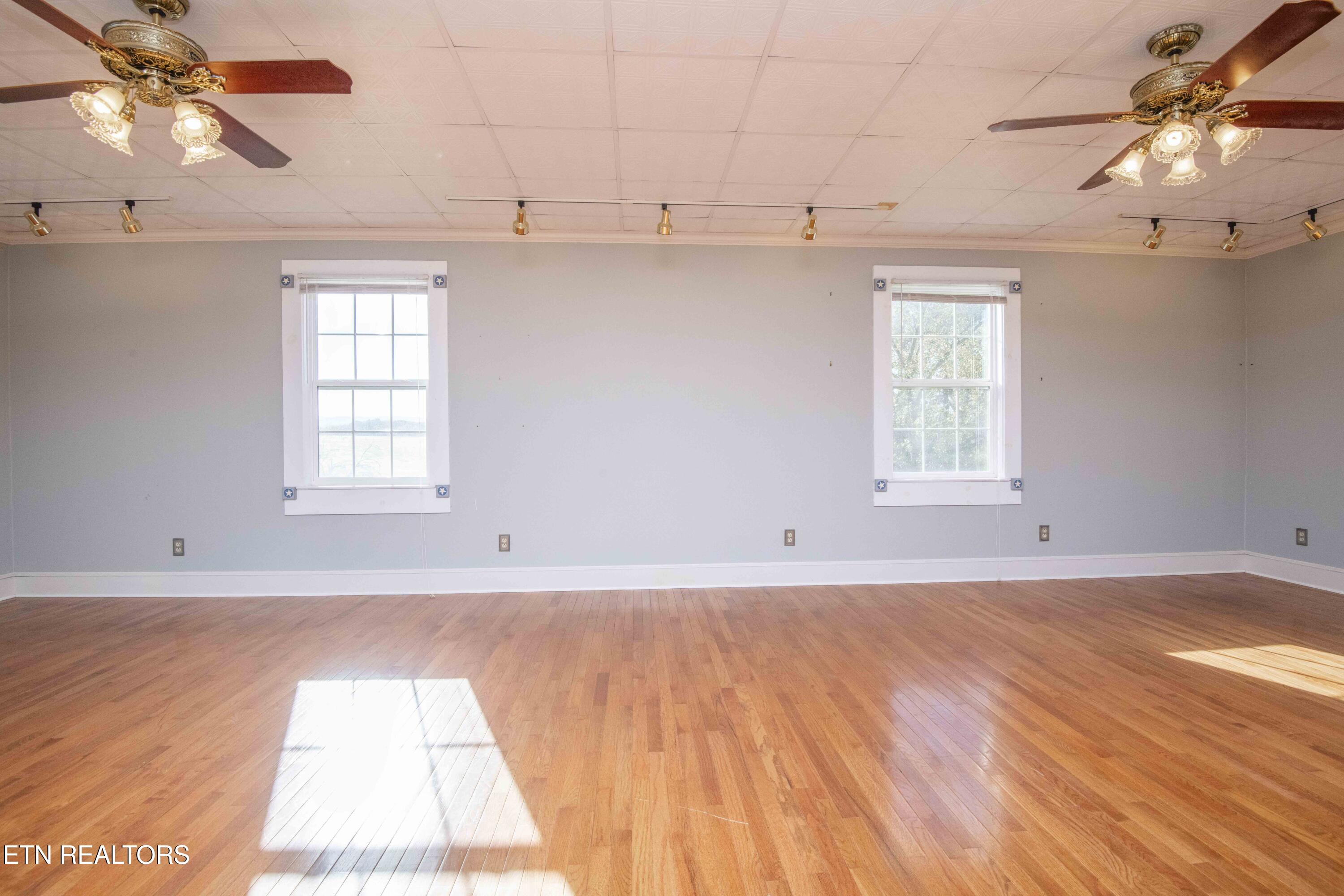 Rockford, Tennessee, 37853, United States, 3 Bedrooms Bedrooms, ,3 BathroomsBathrooms,Residential,For Sale,1984254