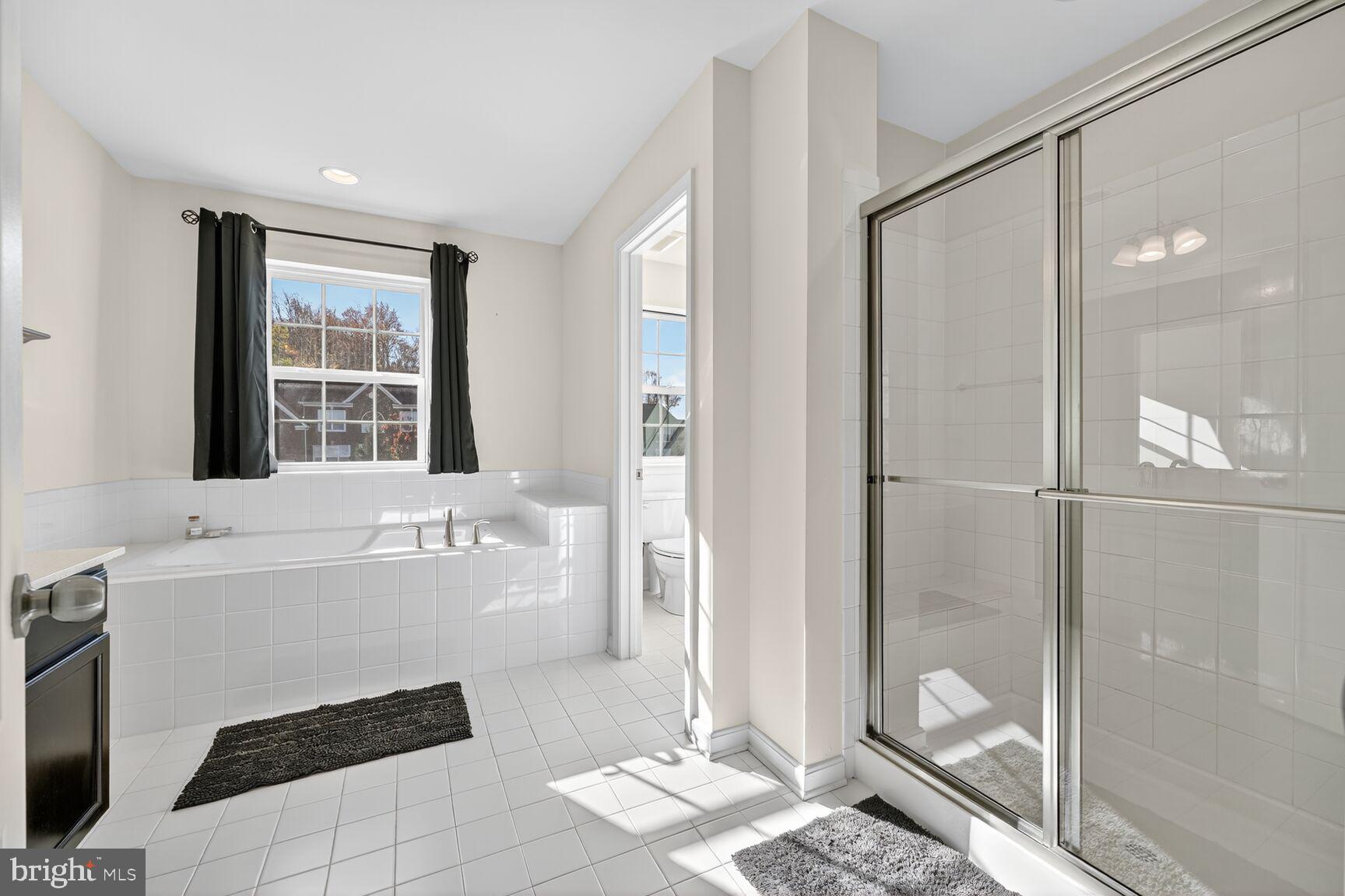 Accokeek, Maryland, 20607, United States, 5 Bedrooms Bedrooms, ,4 BathroomsBathrooms,Residential,For Sale,2005401