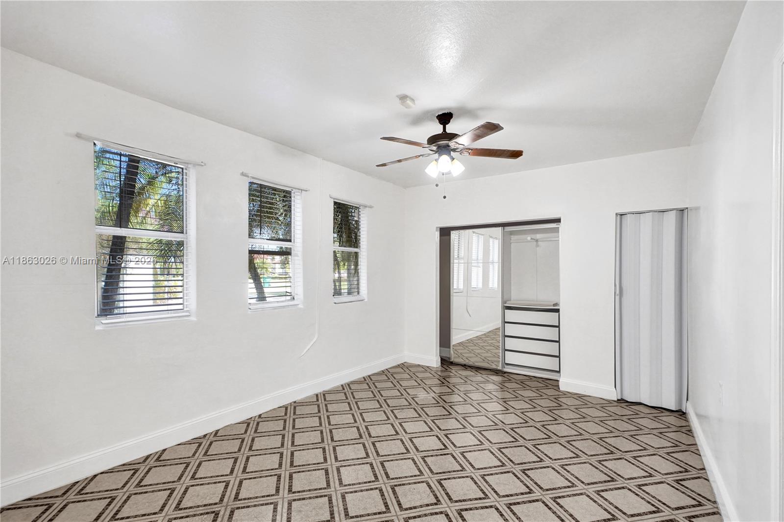 Miami, Florida, 33187, United States, 4 Bedrooms Bedrooms, ,3 BathroomsBathrooms,Residential,For Sale,1926349