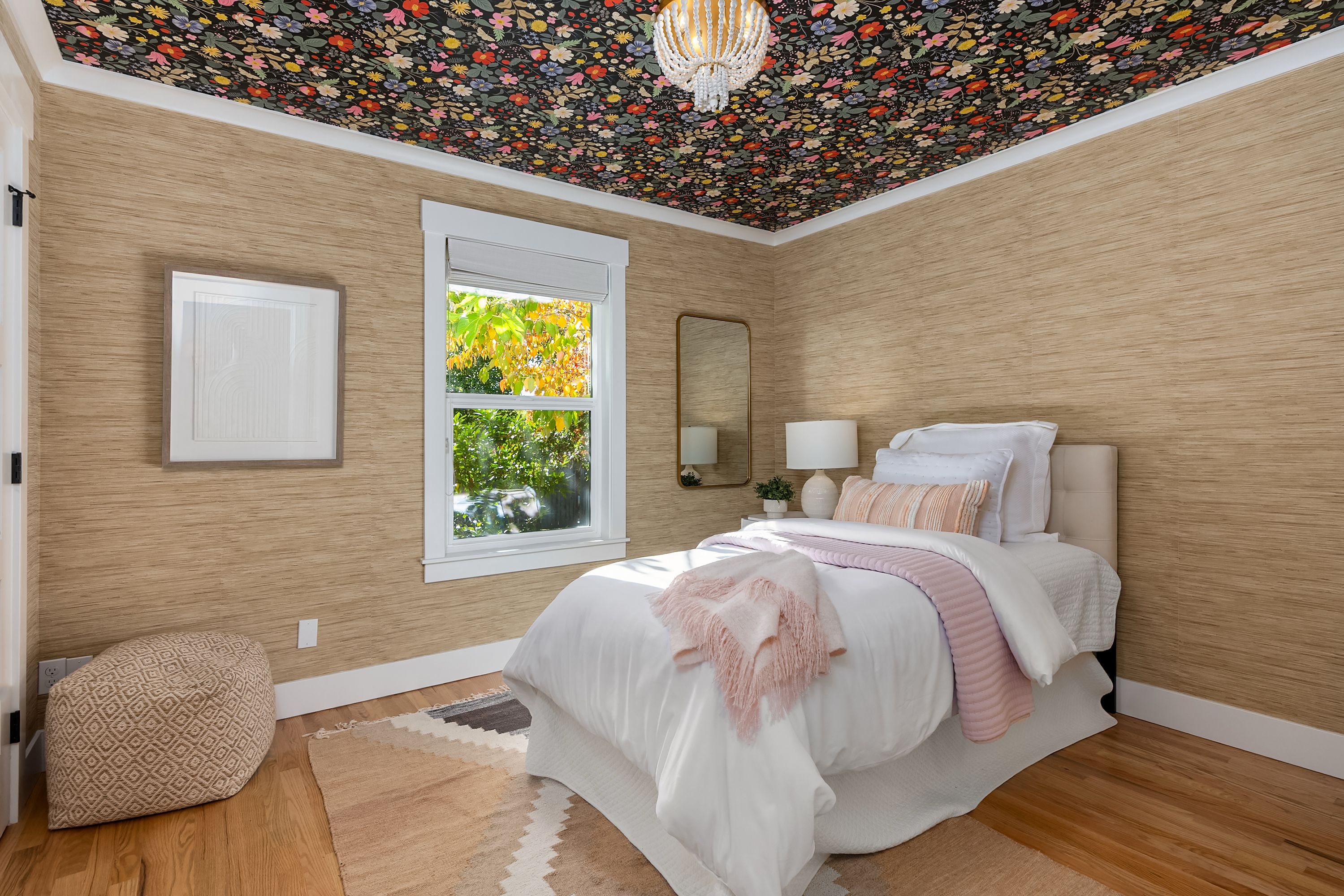  689 Pierce Court Northwest, Bainbridge Island, WA 98110 - 物件實景