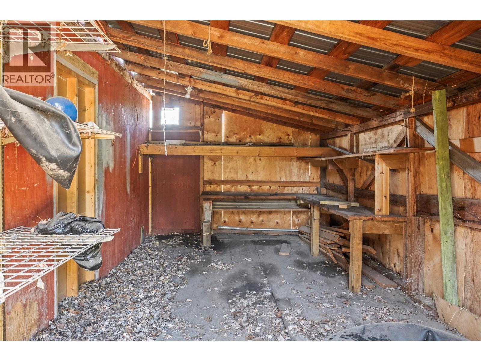 VERNON, British Columbia, V1T 1L1, CA, 3 Bedrooms Bedrooms, ,2 BathroomsBathrooms,Residential,For Sale,1948714