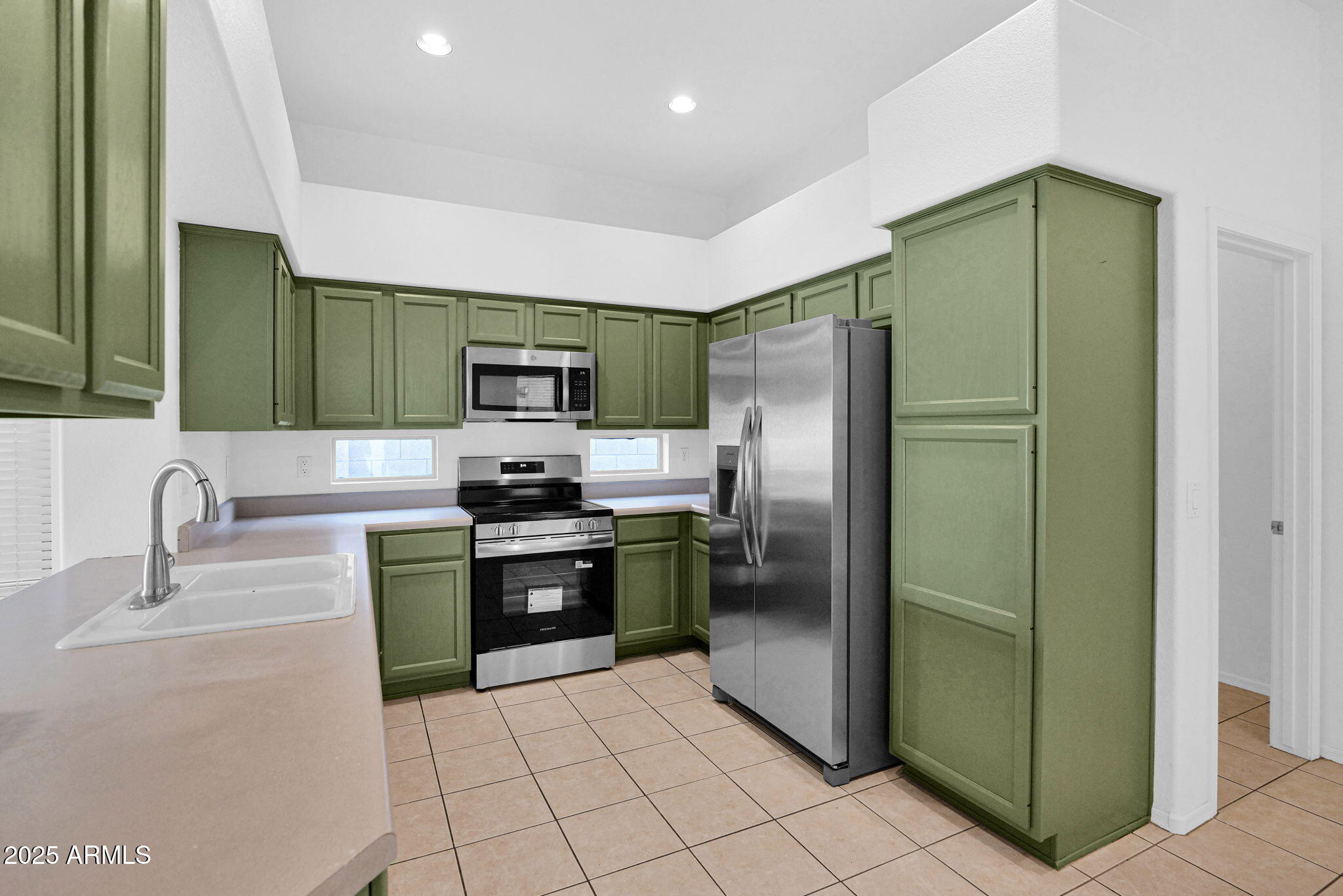 Gold Canyon, Arizona, 85118, United States, 3 Bedrooms Bedrooms, ,2 BathroomsBathrooms,Residential,For Sale,1993250