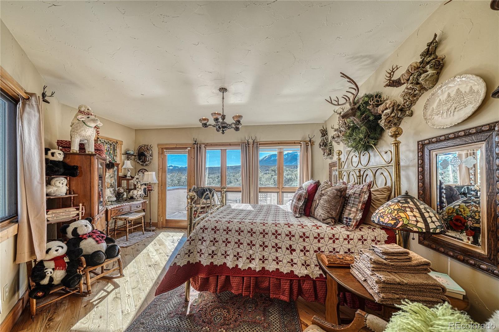 Salida, Colorado, 81201, United States, 4 Bedrooms Bedrooms, ,4 BathroomsBathrooms,Residential,For Sale,1975742