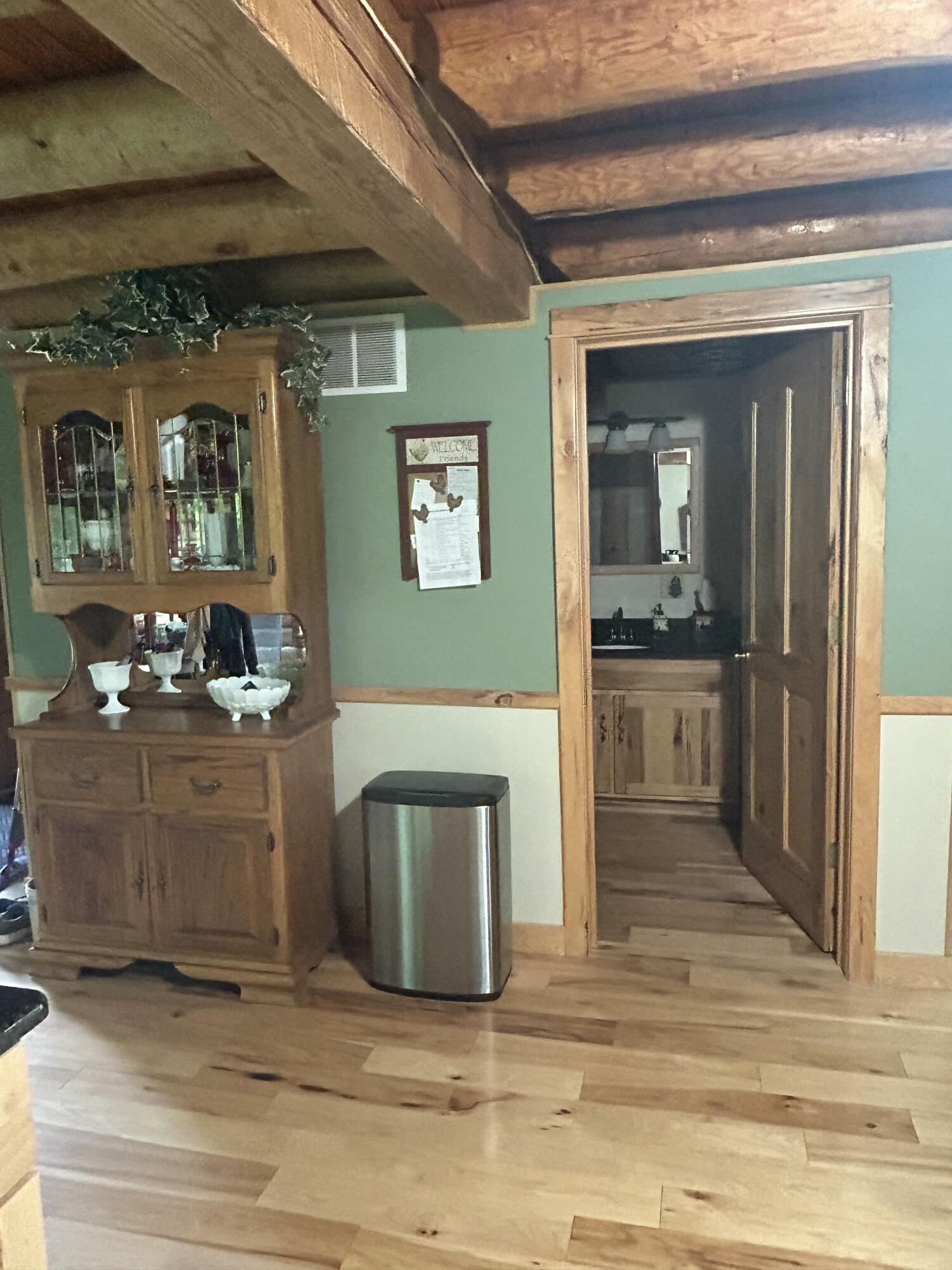 Camden, Michigan, 49232, United States, 3 Bedrooms Bedrooms, ,3 BathroomsBathrooms,Residential,For Sale,1869275