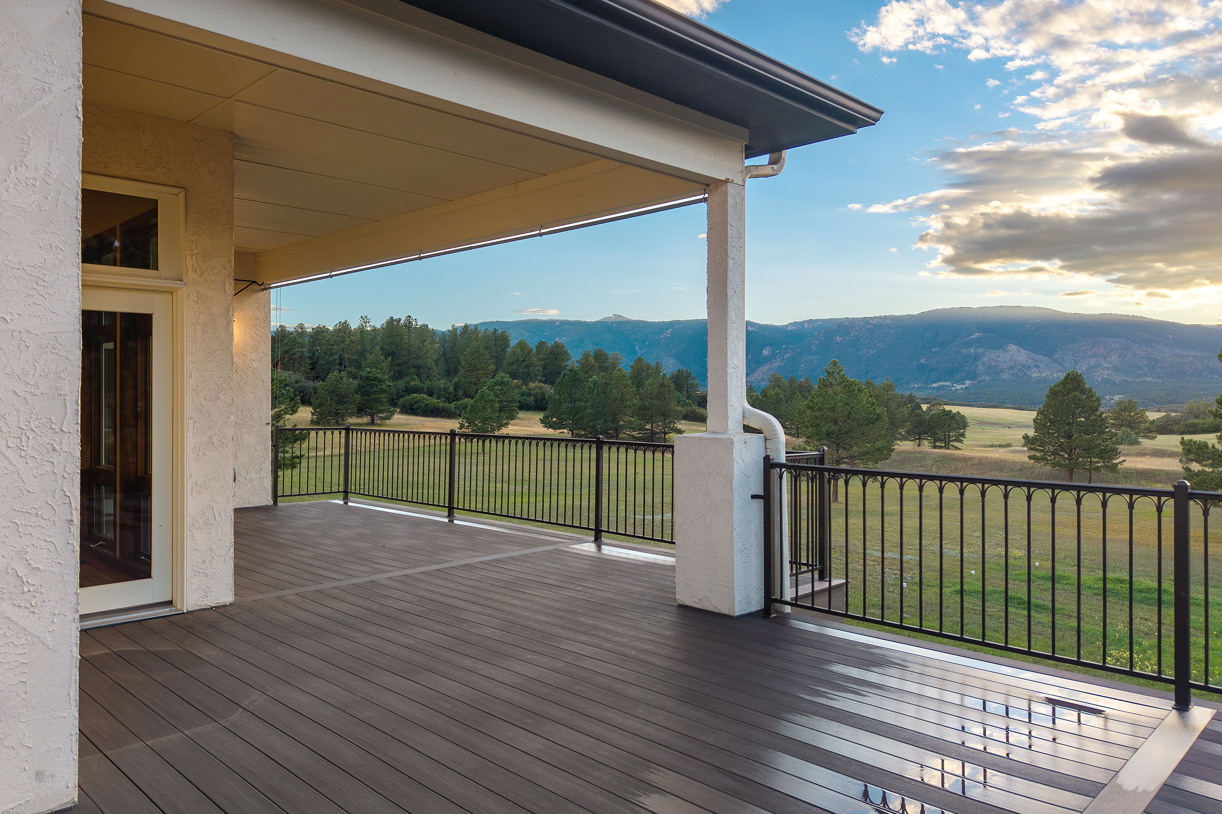  Set on over 4 acres in Perry Park East - 物件實景