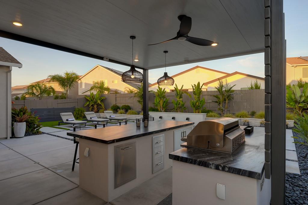 Roseville, California, 95747, United States, 4 Bedrooms Bedrooms, ,4 BathroomsBathrooms,Residential,For Sale,1927249