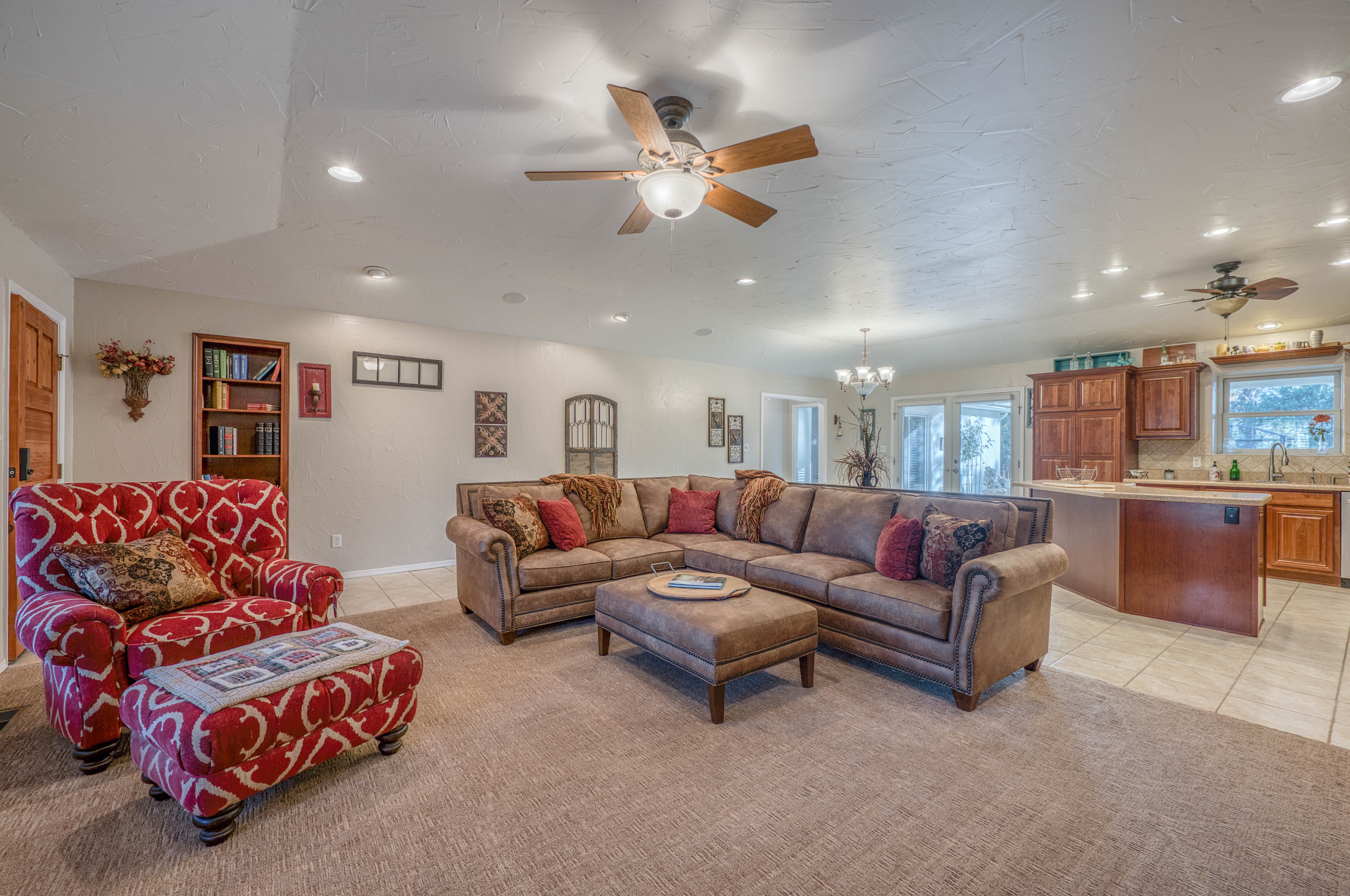 Alto, New Mexico, 88312, United States, 3 Bedrooms Bedrooms, ,2 BathroomsBathrooms,Residential,For Sale,2005100