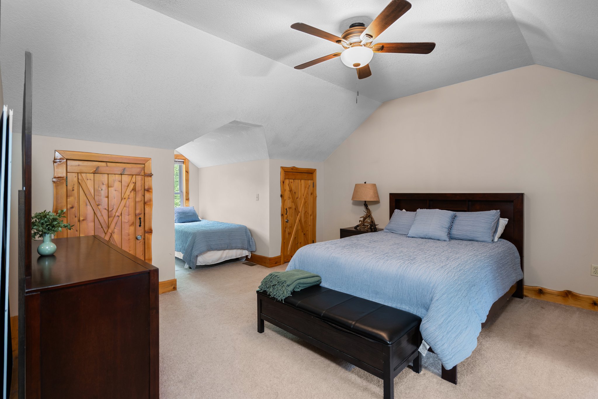 Bellaire, Michigan, 49615, United States, 5 Bedrooms Bedrooms, ,4 BathroomsBathrooms,Residential,For Sale,1826987